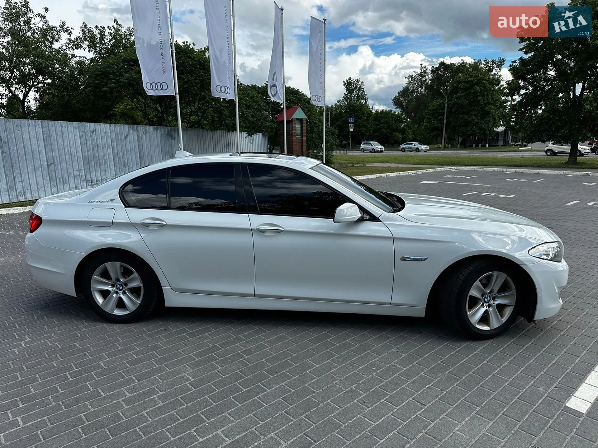 2012 BMW 5er - мініатюра 3