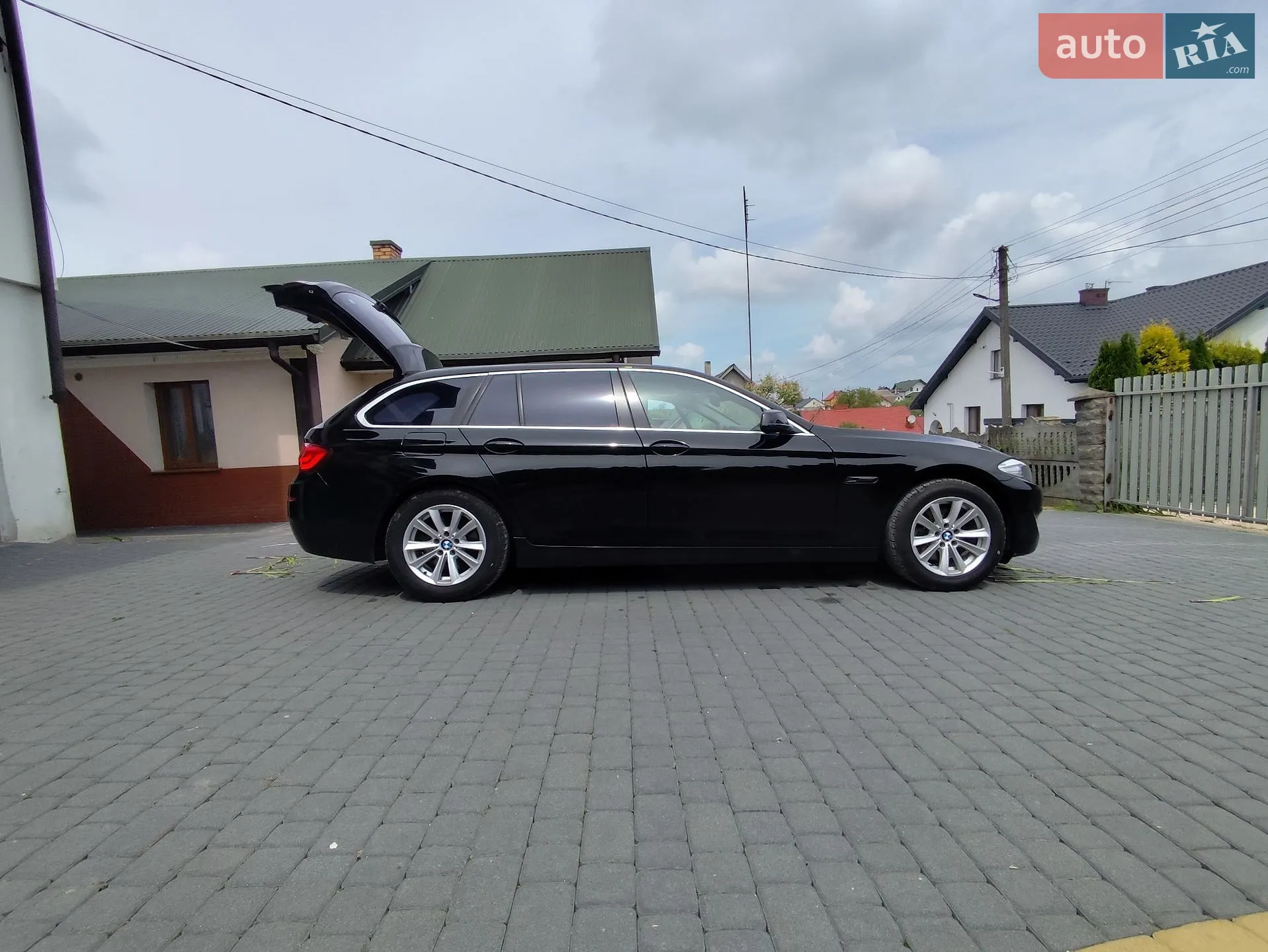 2010 BMW 5er - мініатюра 5
