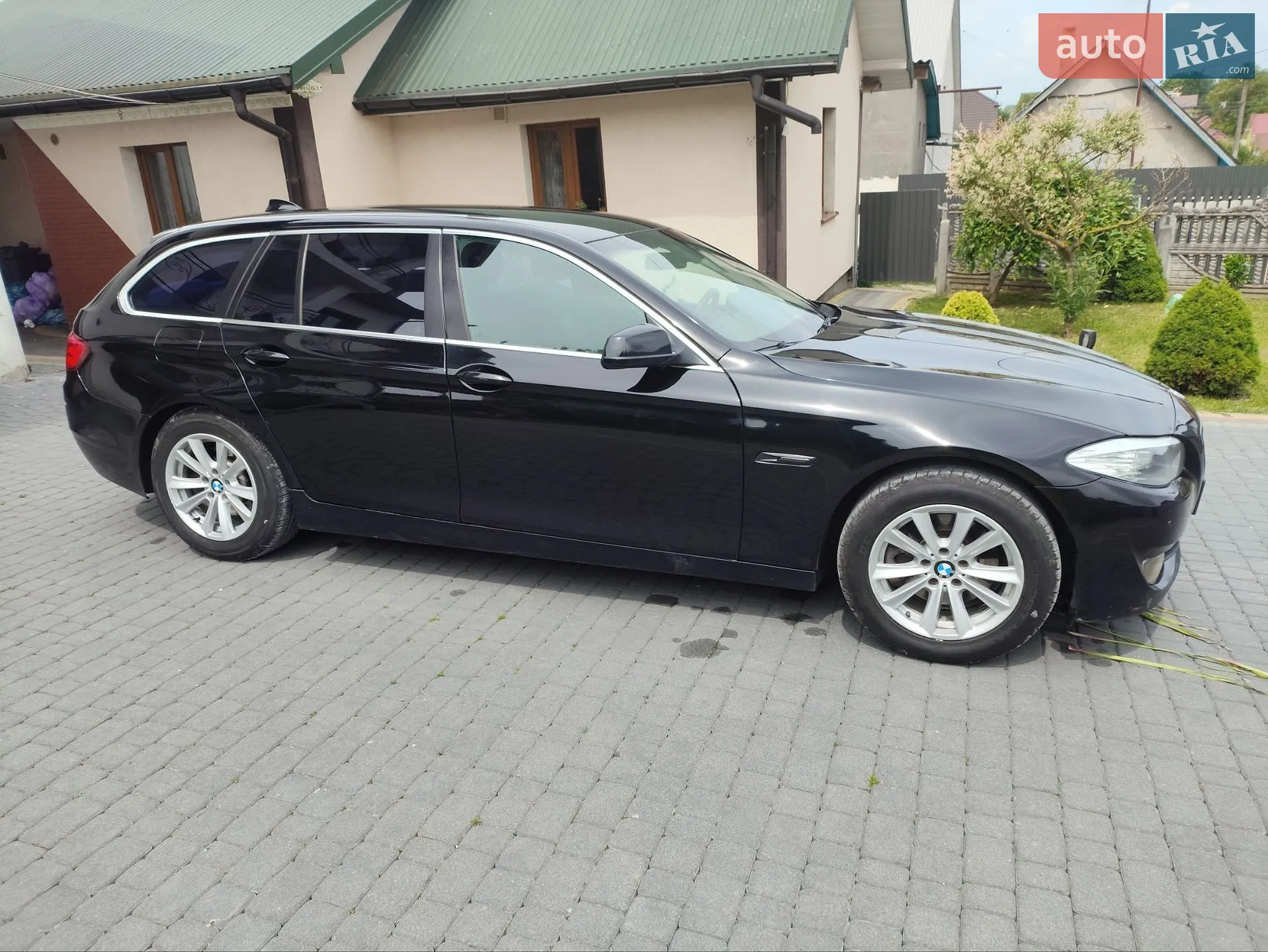 2010 BMW 5er - мініатюра 21