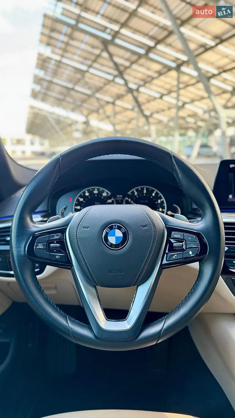 2017 BMW 5er - мініатюра 18
