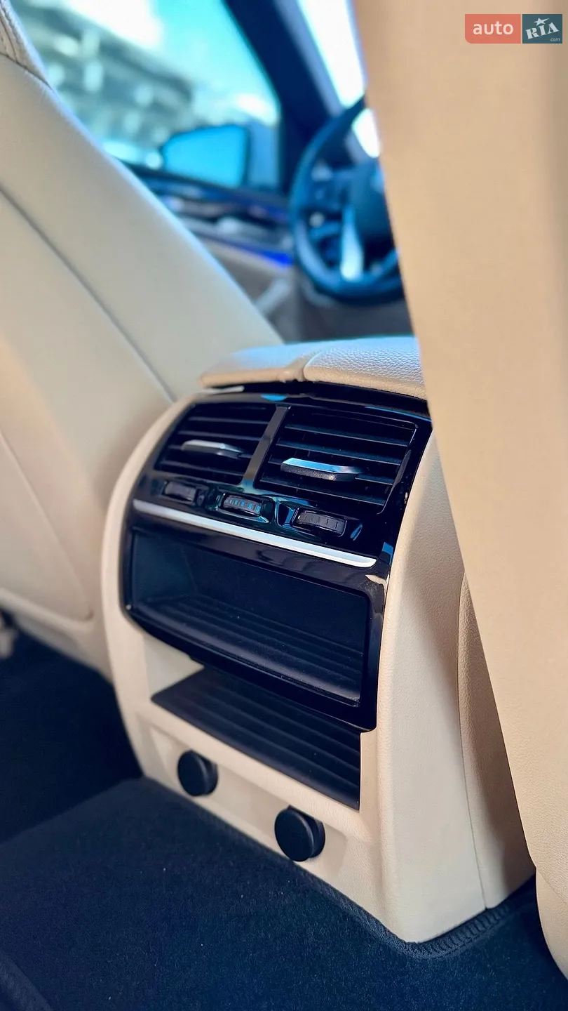 2017 BMW 5er - мініатюра 36