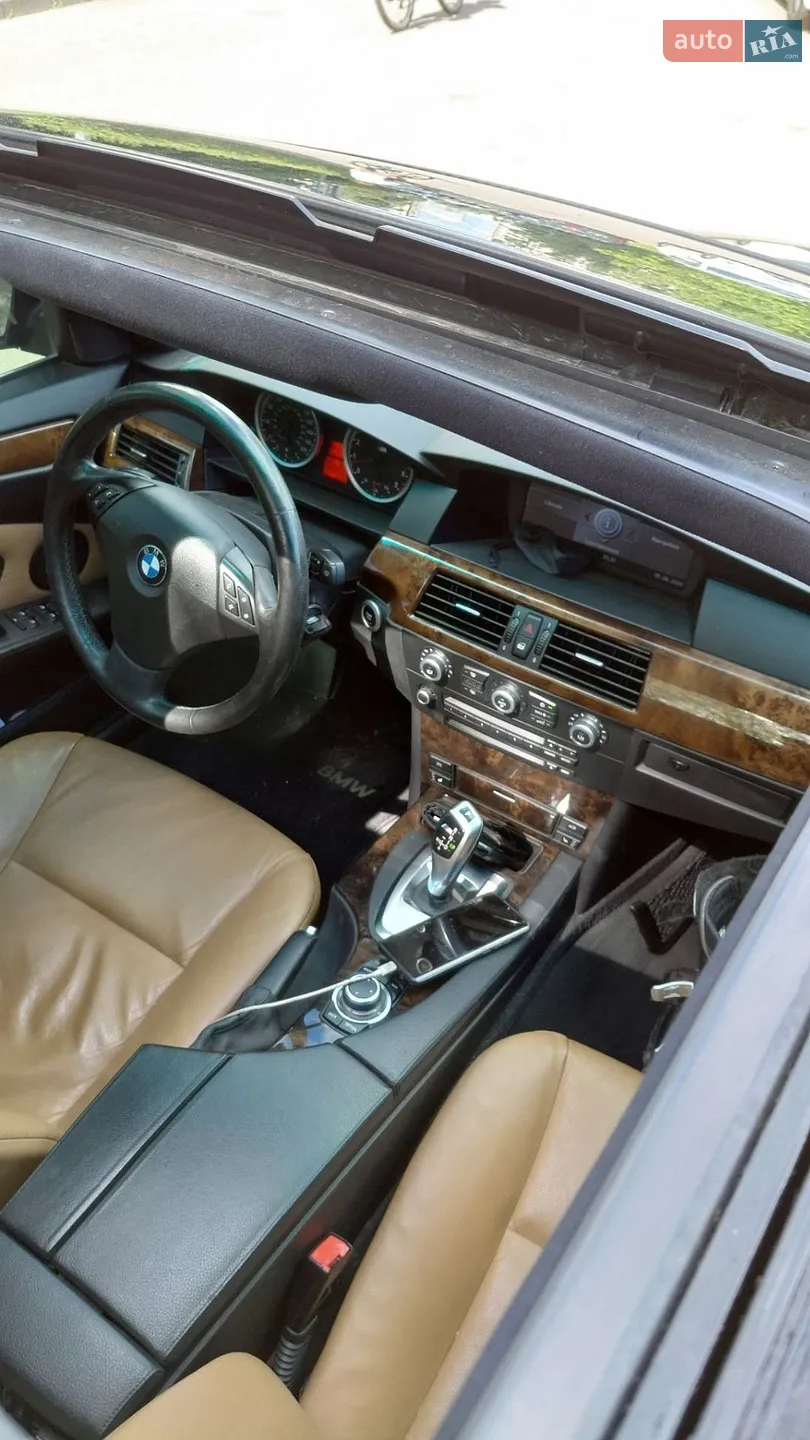 BMW 5 Series 2008 VIN WBANV93539C135050 фото оголошення 8 з 17