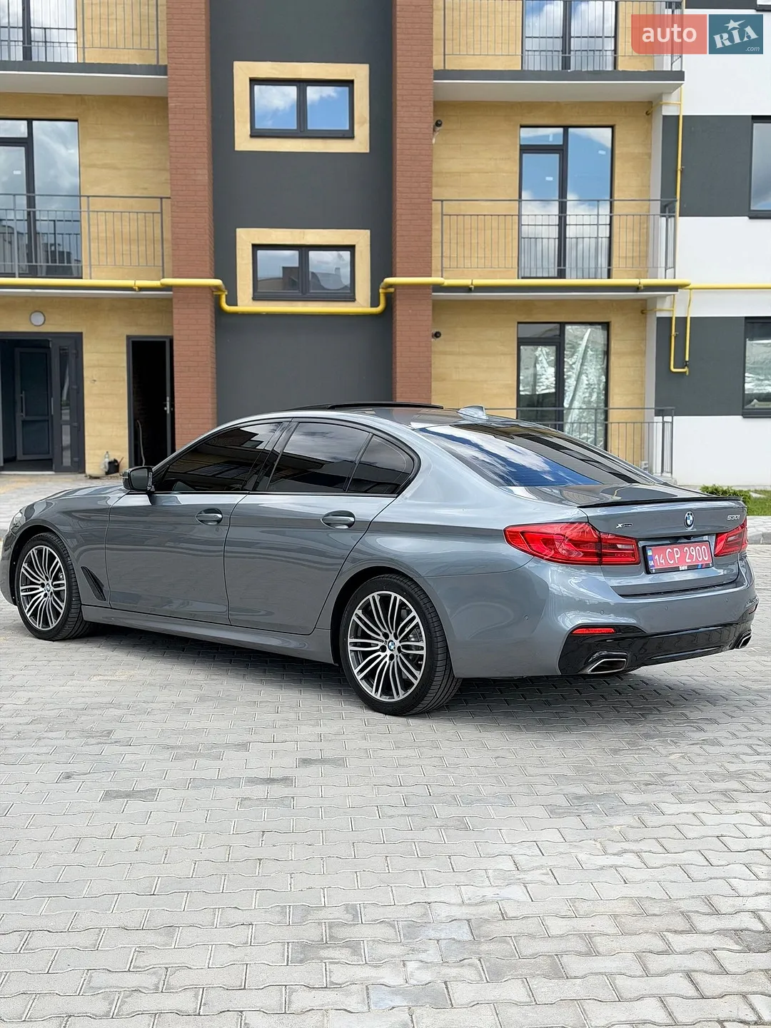 2018 BMW 5er - мініатюра 2