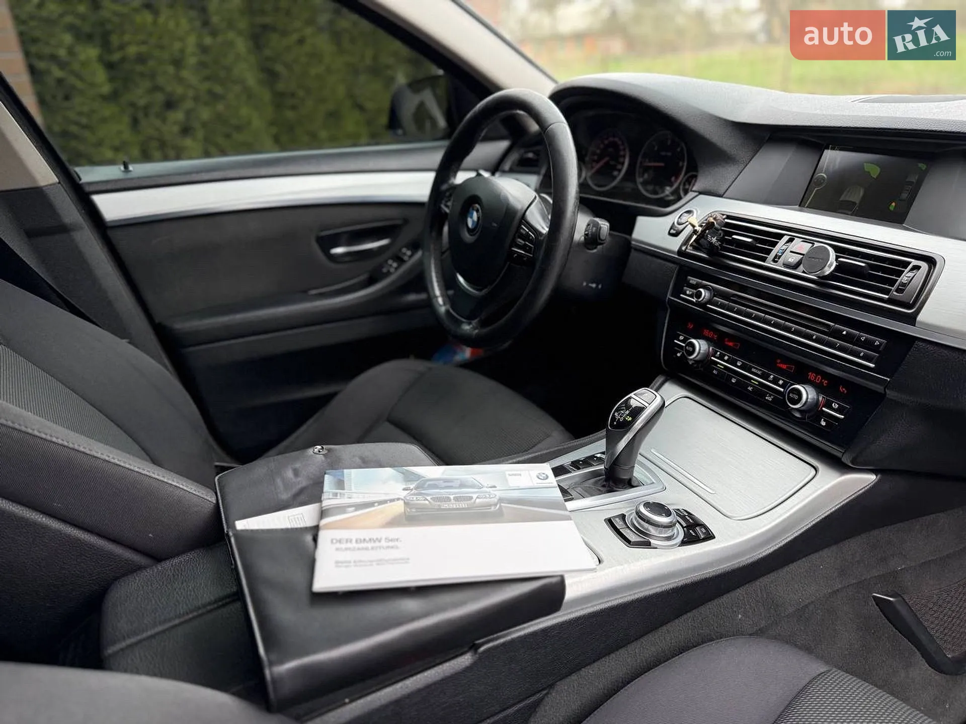 2013 BMW 5er - мініатюра 11