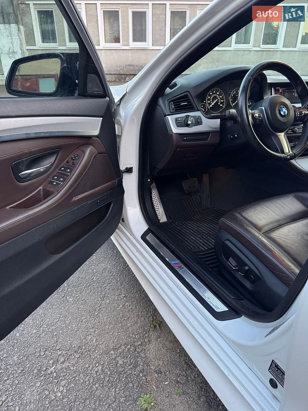 2014 BMW 5er - мініатюра 23