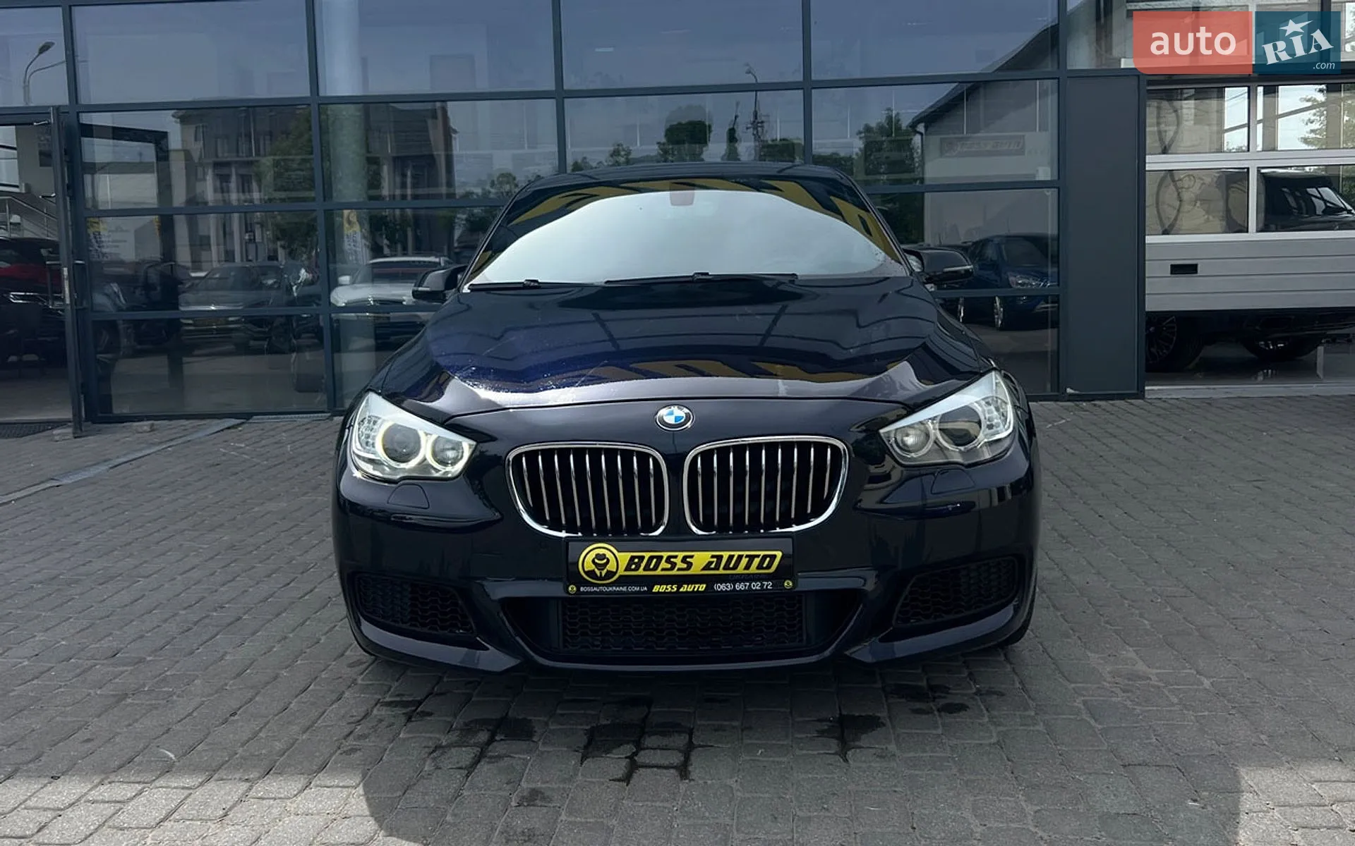2013 BMW 5er - мініатюра 2