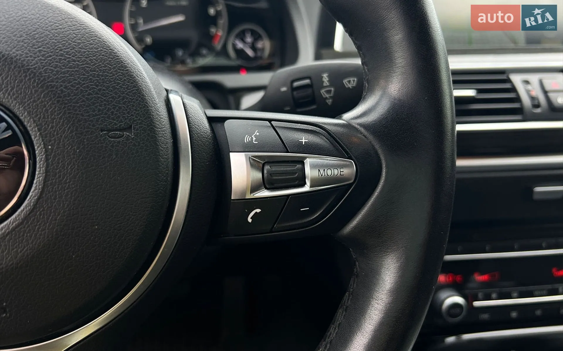 2013 BMW 5er - мініатюра 13