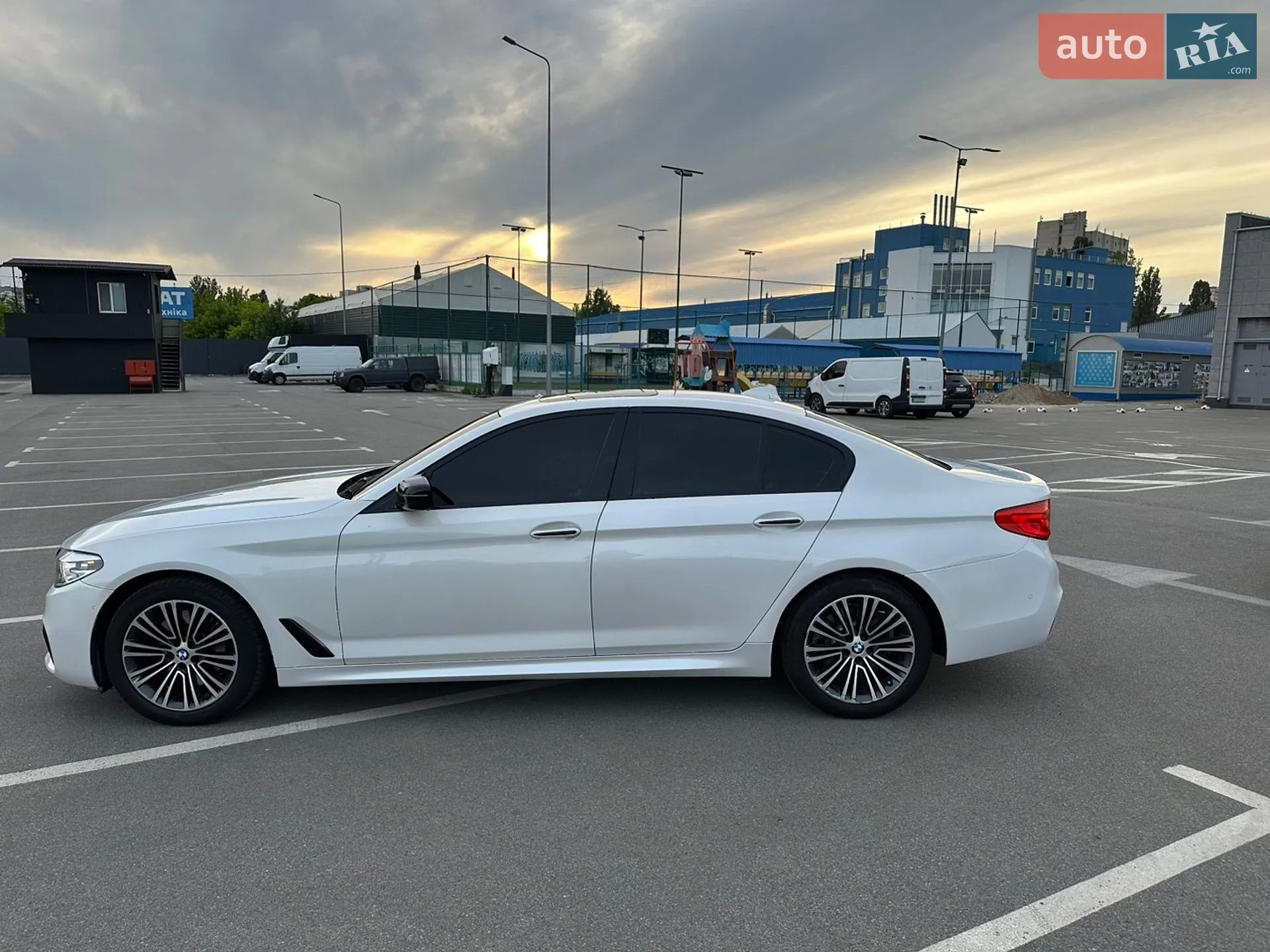 2017 BMW 5er - мініатюра 8