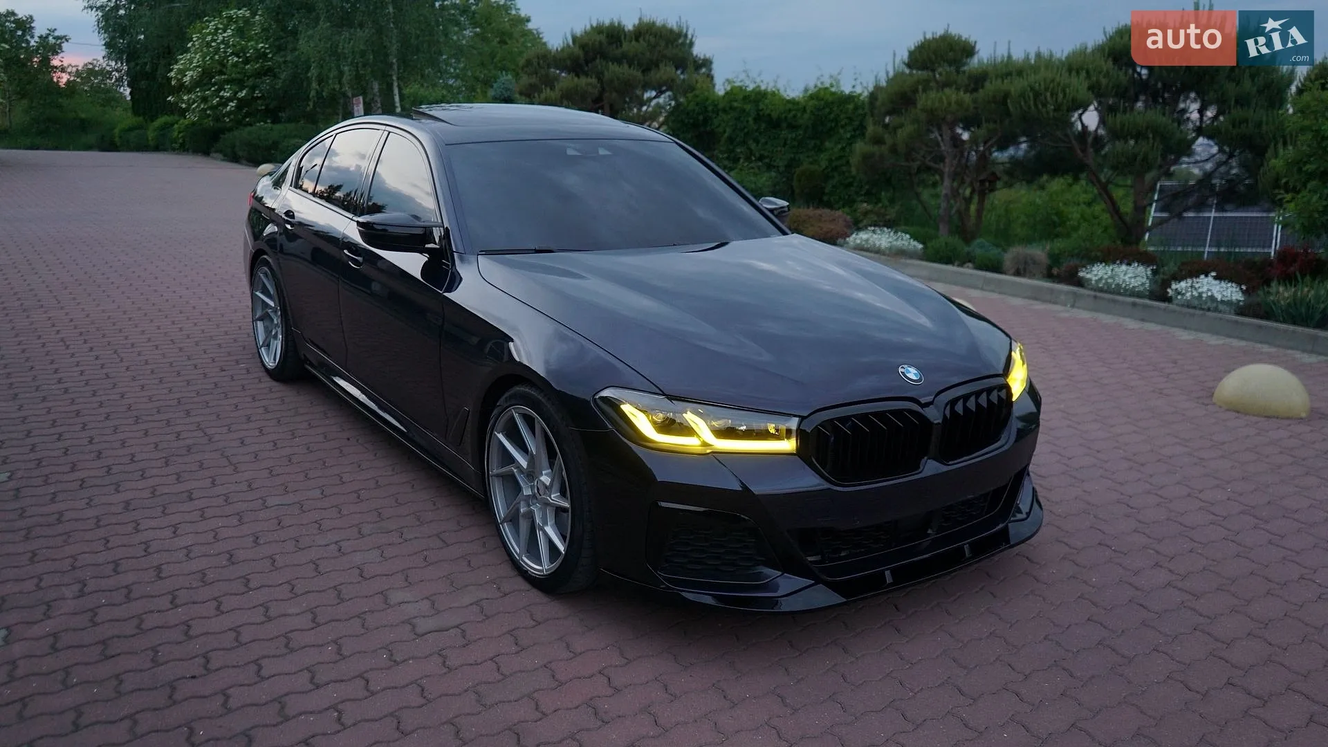 2019 BMW 5er - фото 1