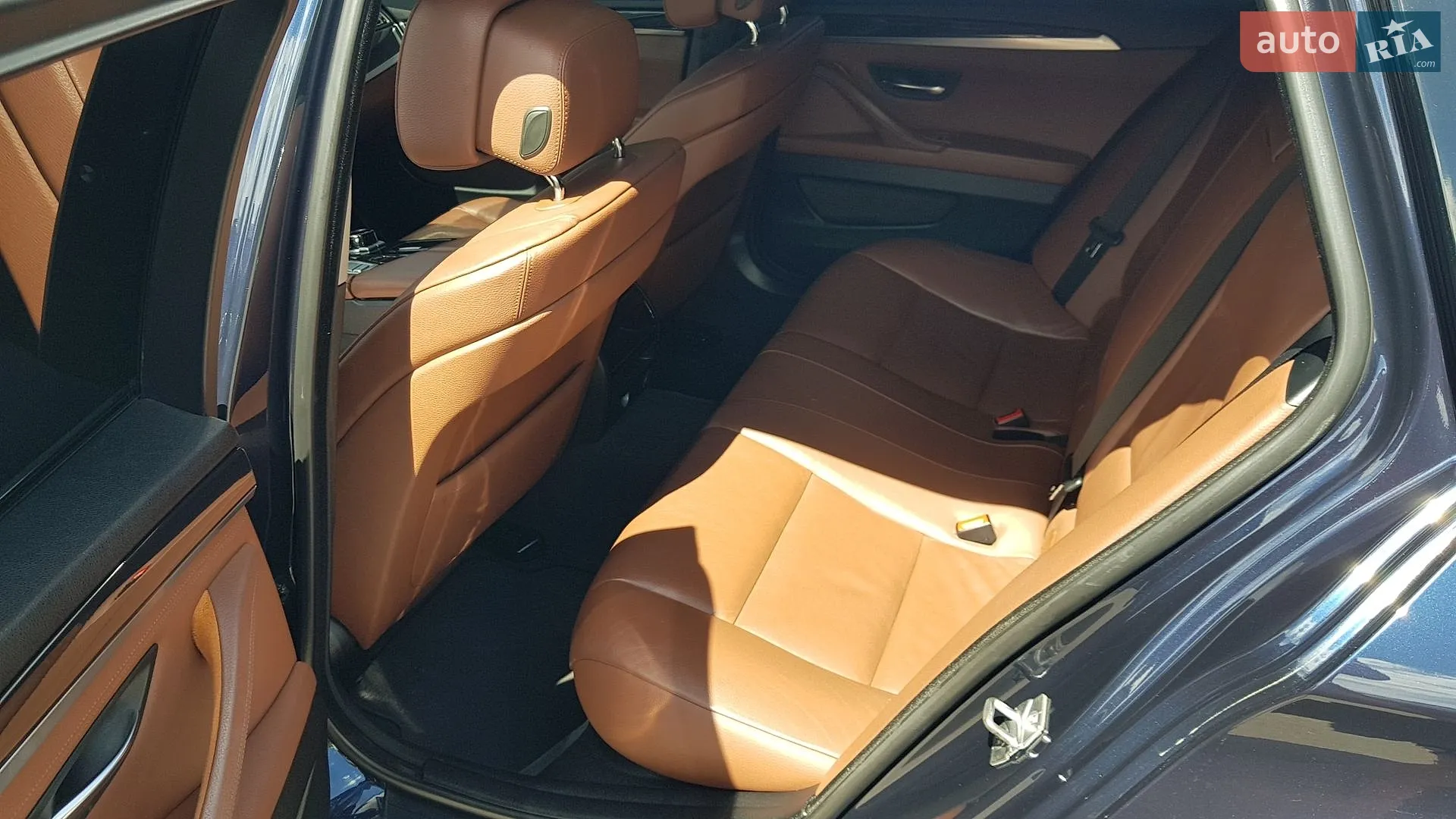 2013 BMW 5er - мініатюра 18