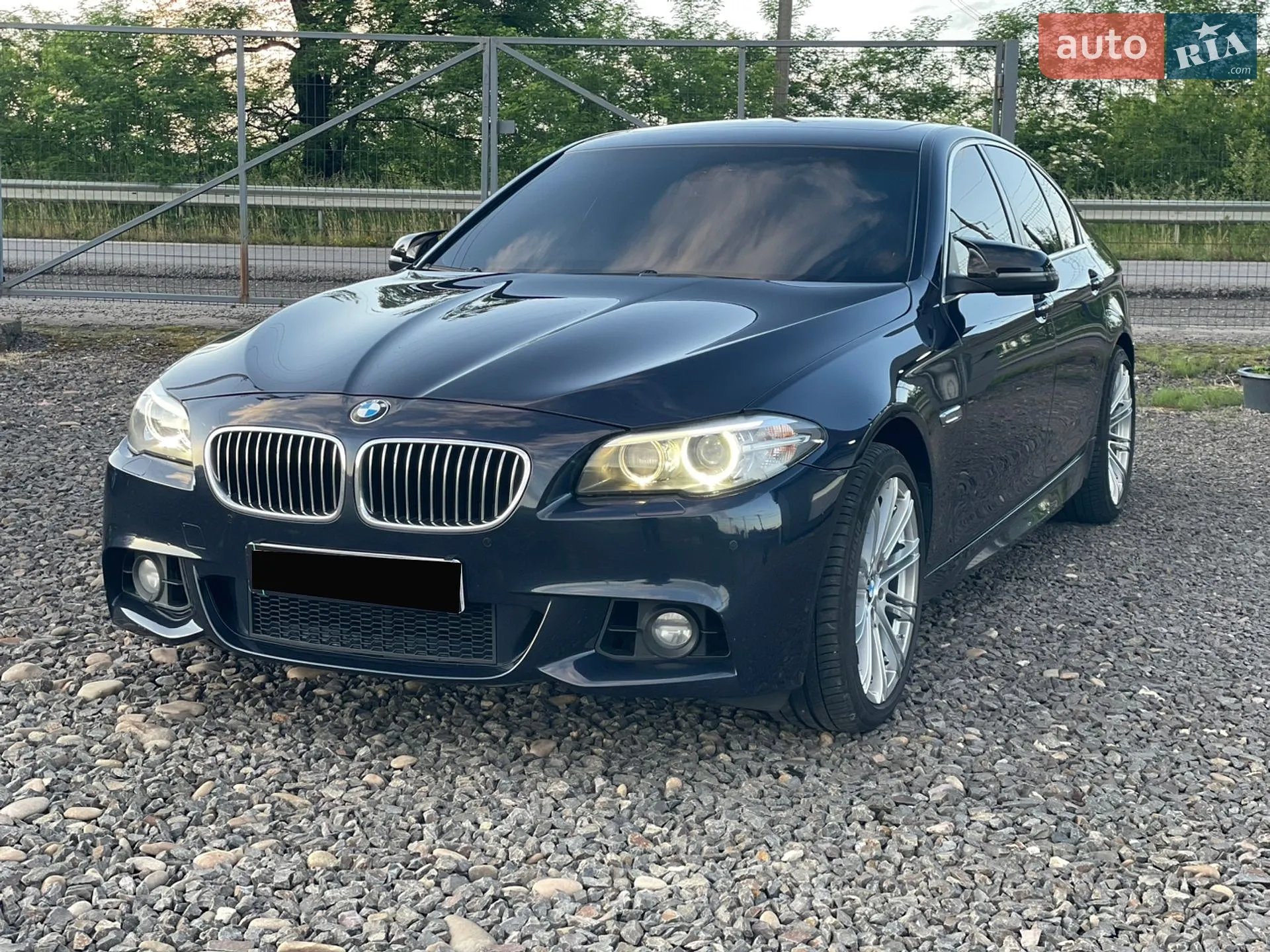 2015 BMW 5er - мініатюра 2