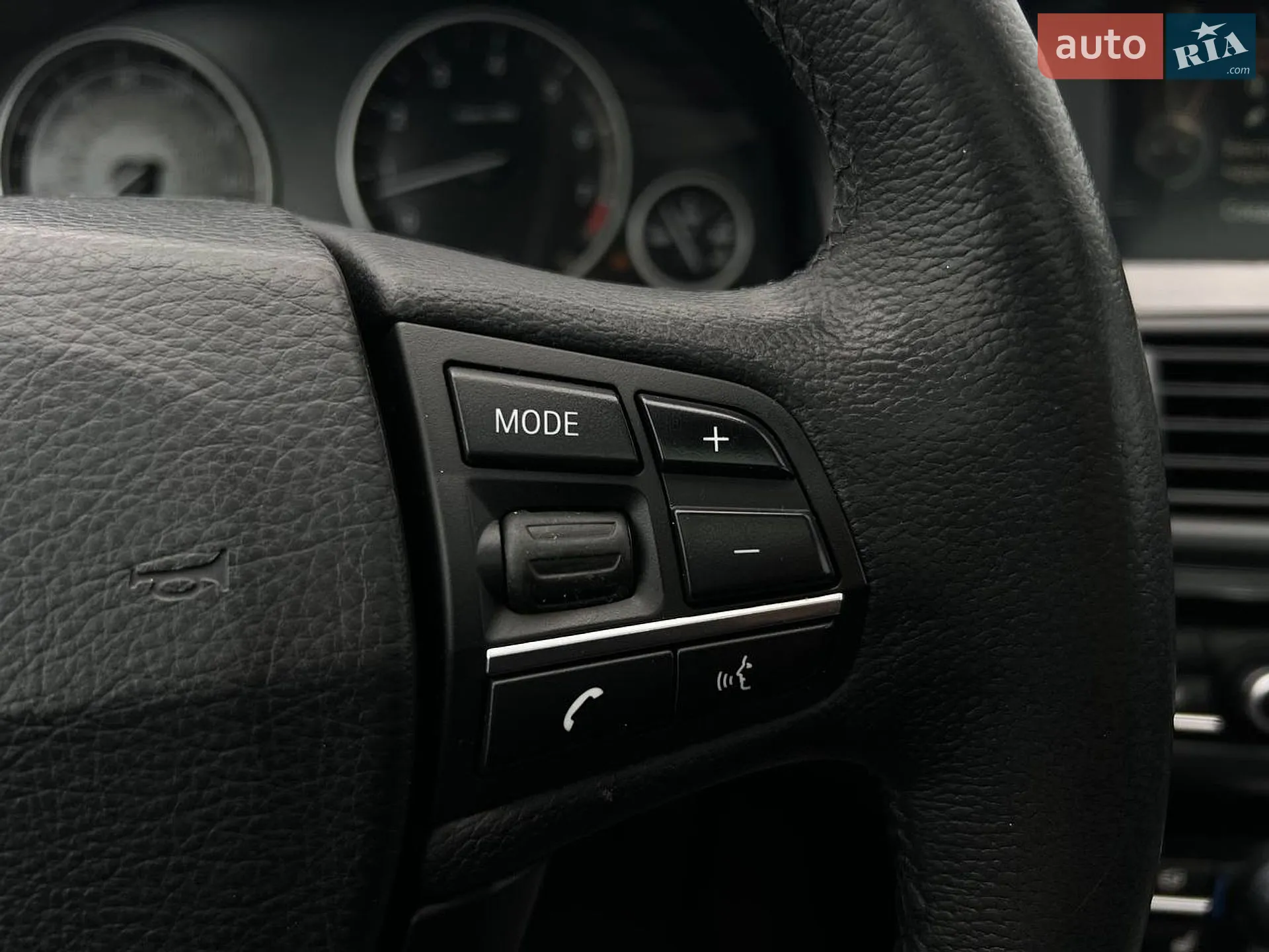 2012 BMW 5er - мініатюра 23