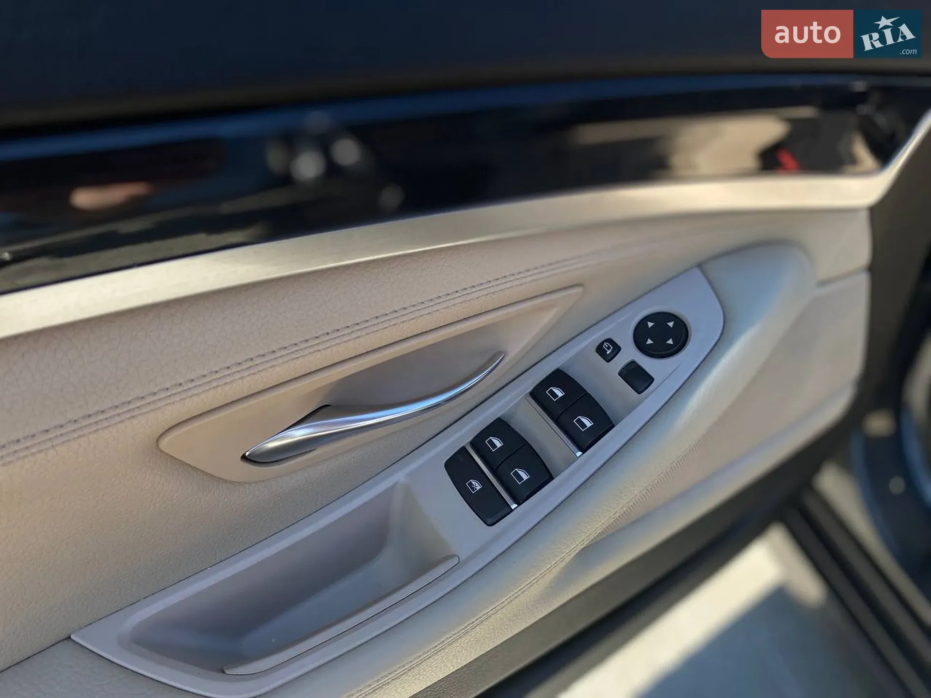 2010 BMW 5er - мініатюра 20