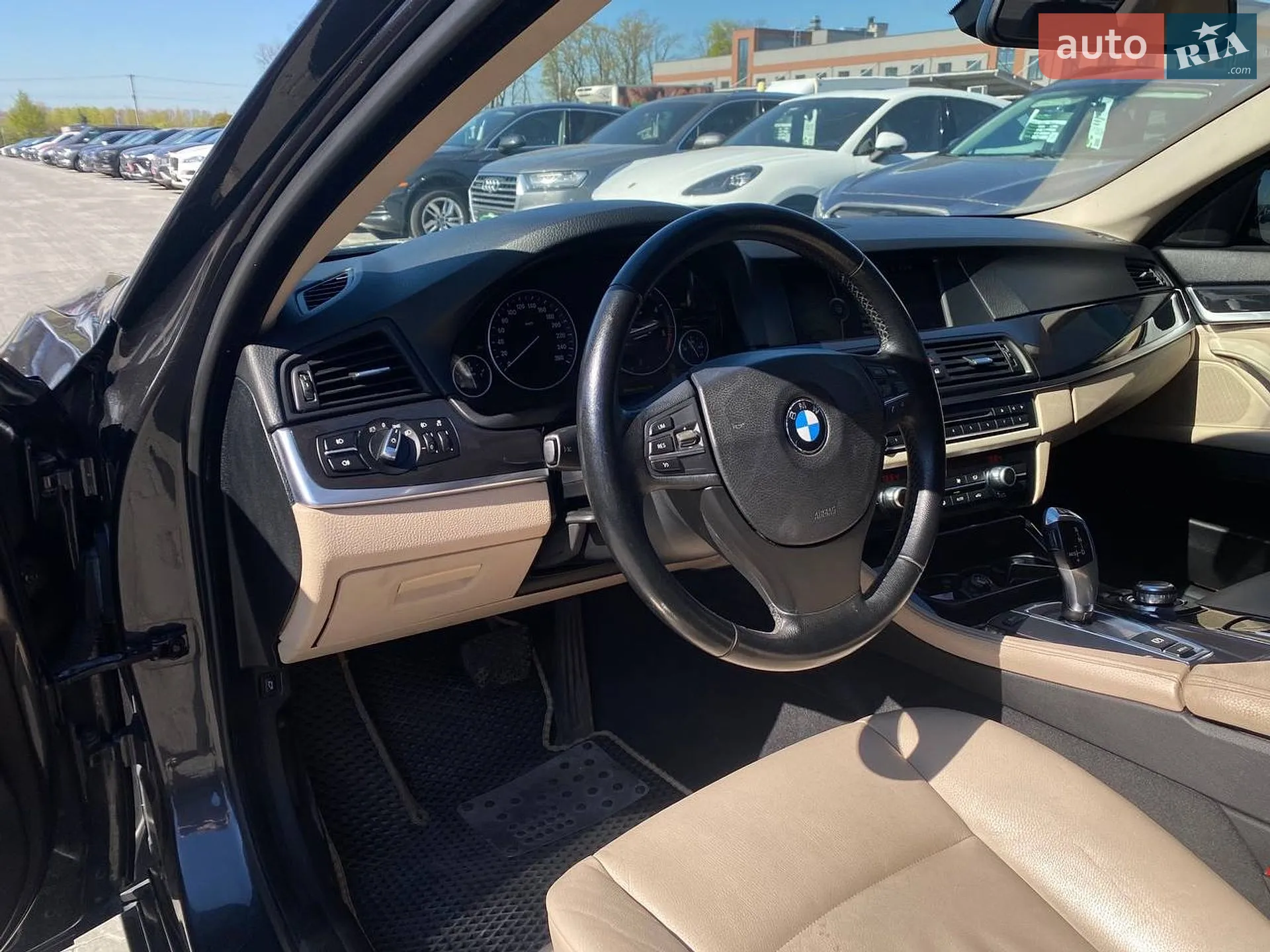 2010 BMW 5er - мініатюра 27