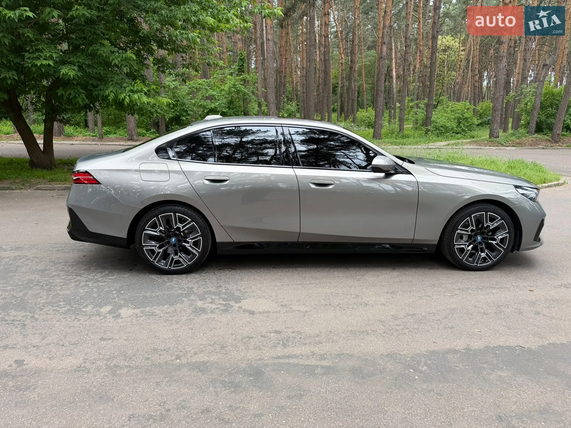 2023 BMW 5er - мініатюра 4
