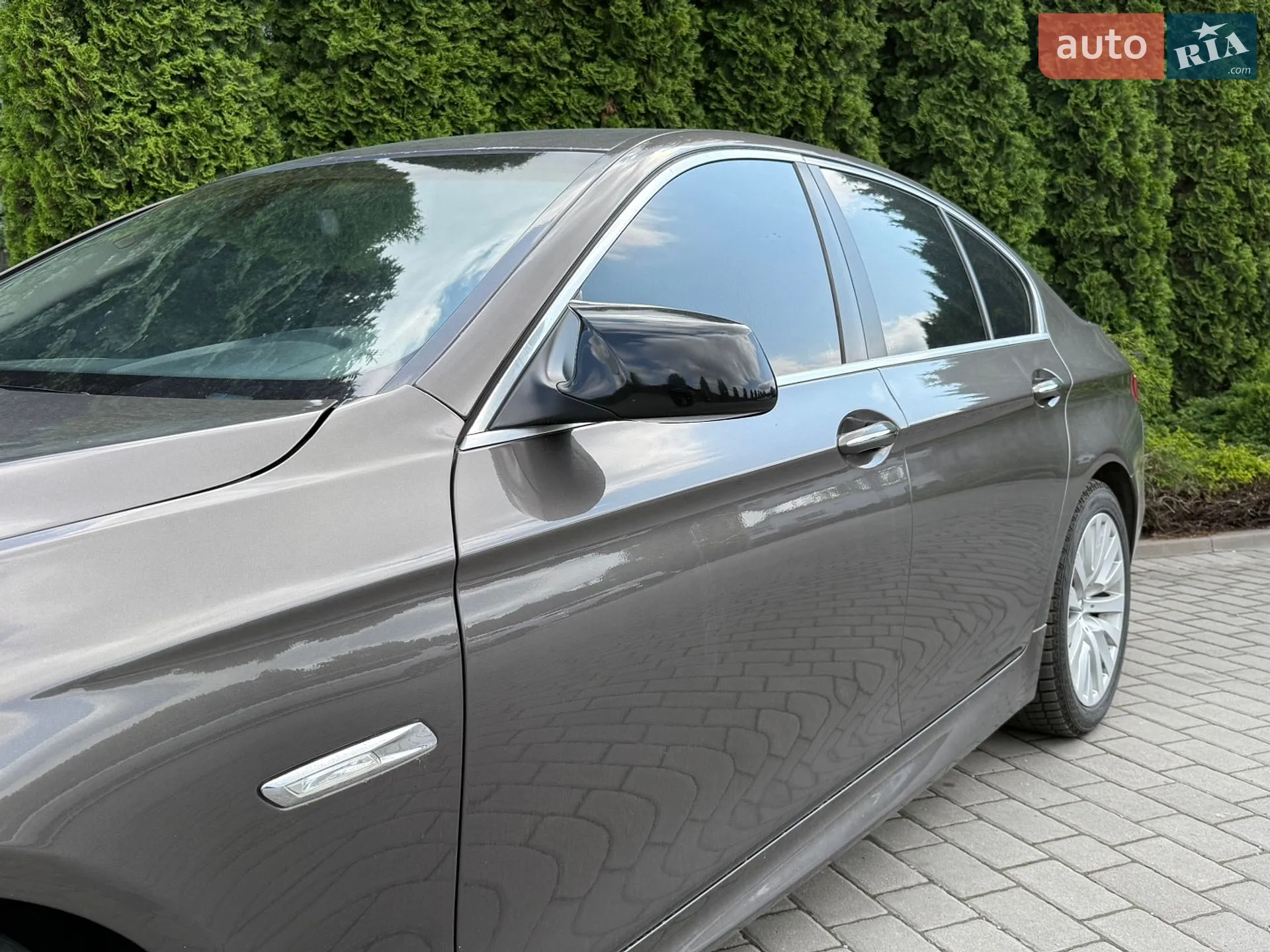 2010 BMW 5er - мініатюра 17
