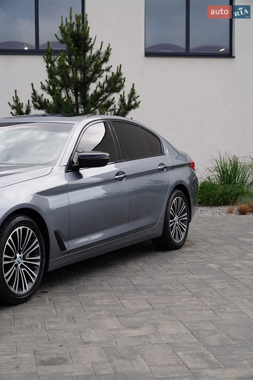 2018 BMW 5er - мініатюра 3
