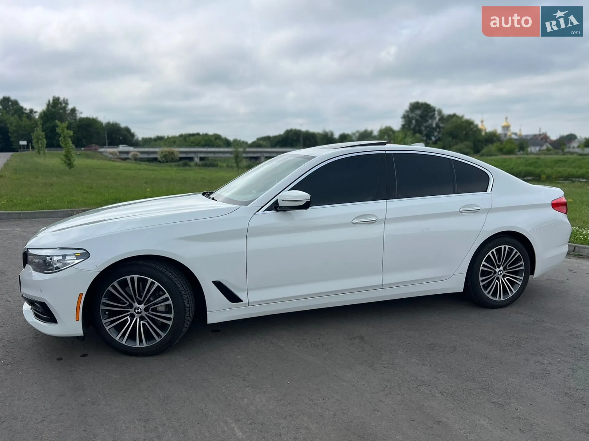 2017 BMW 5er - мініатюра 5