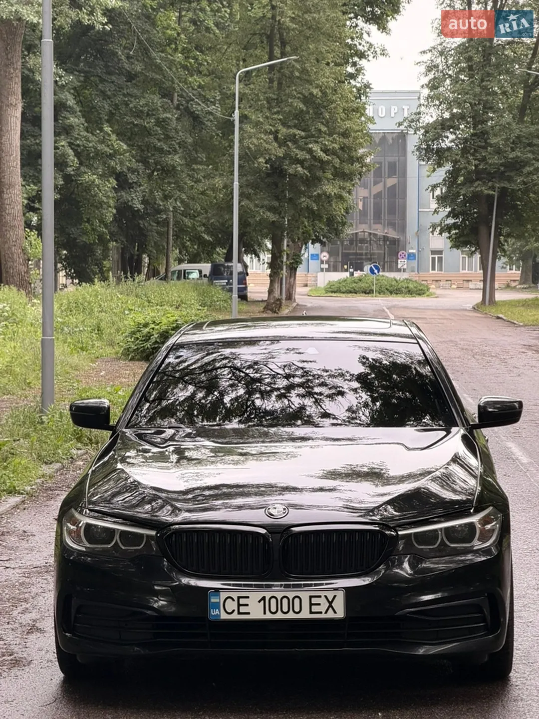 2018 BMW 5er - мініатюра 2