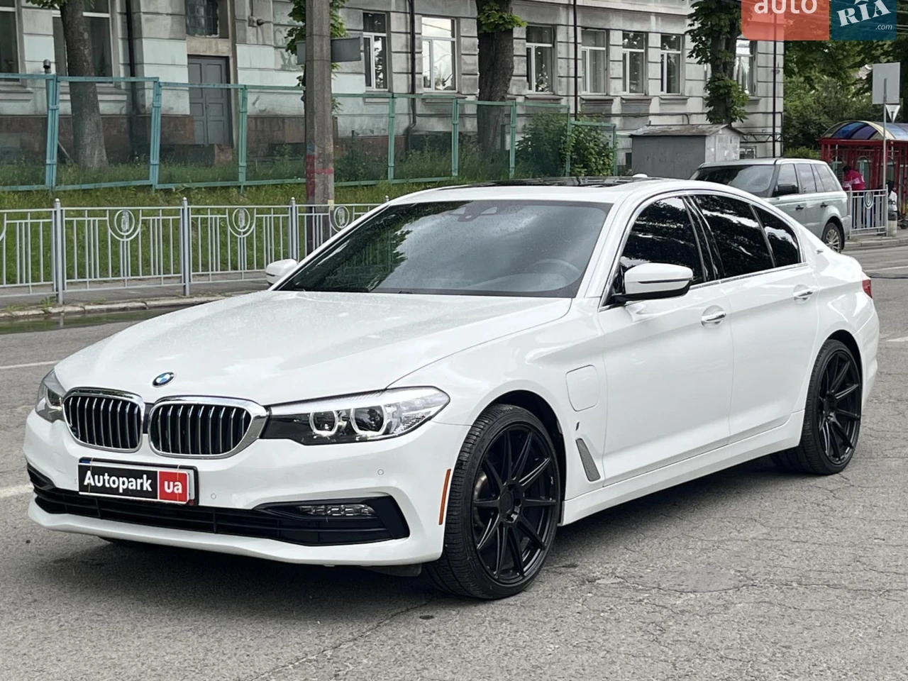 2017 BMW 5er - мініатюра 32