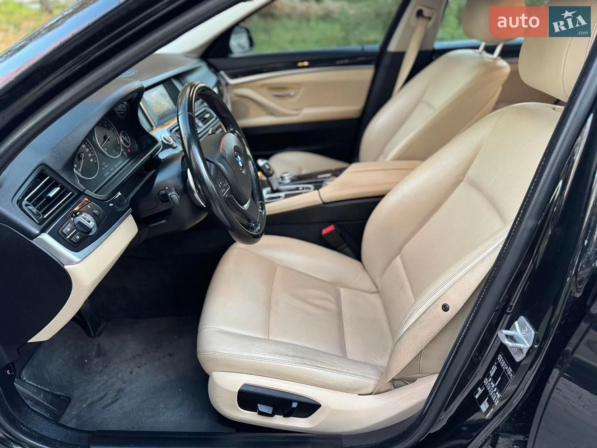 2016 BMW 5er - мініатюра 8