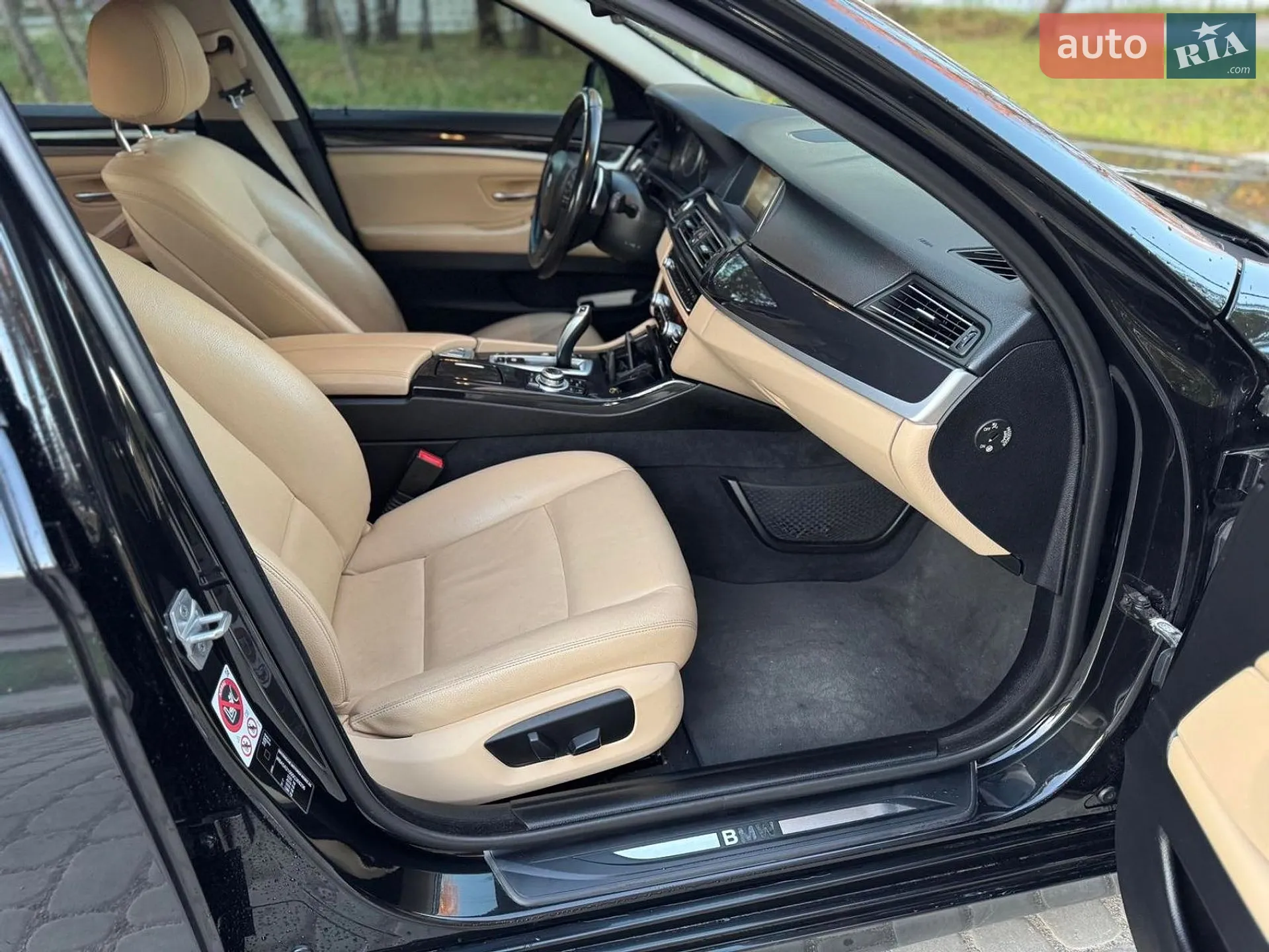 2016 BMW 5er - мініатюра 11