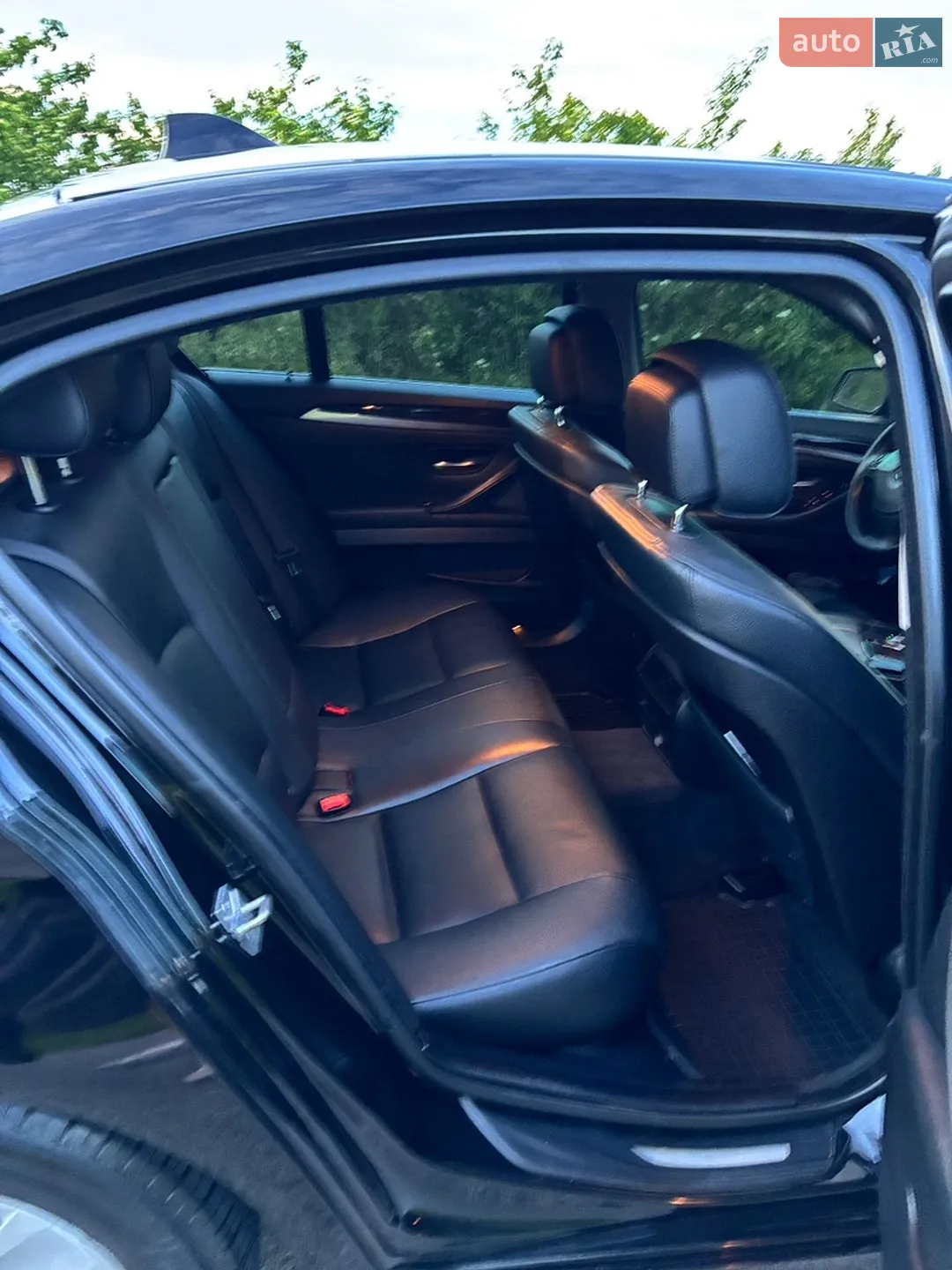 2012 BMW 5er - мініатюра 12