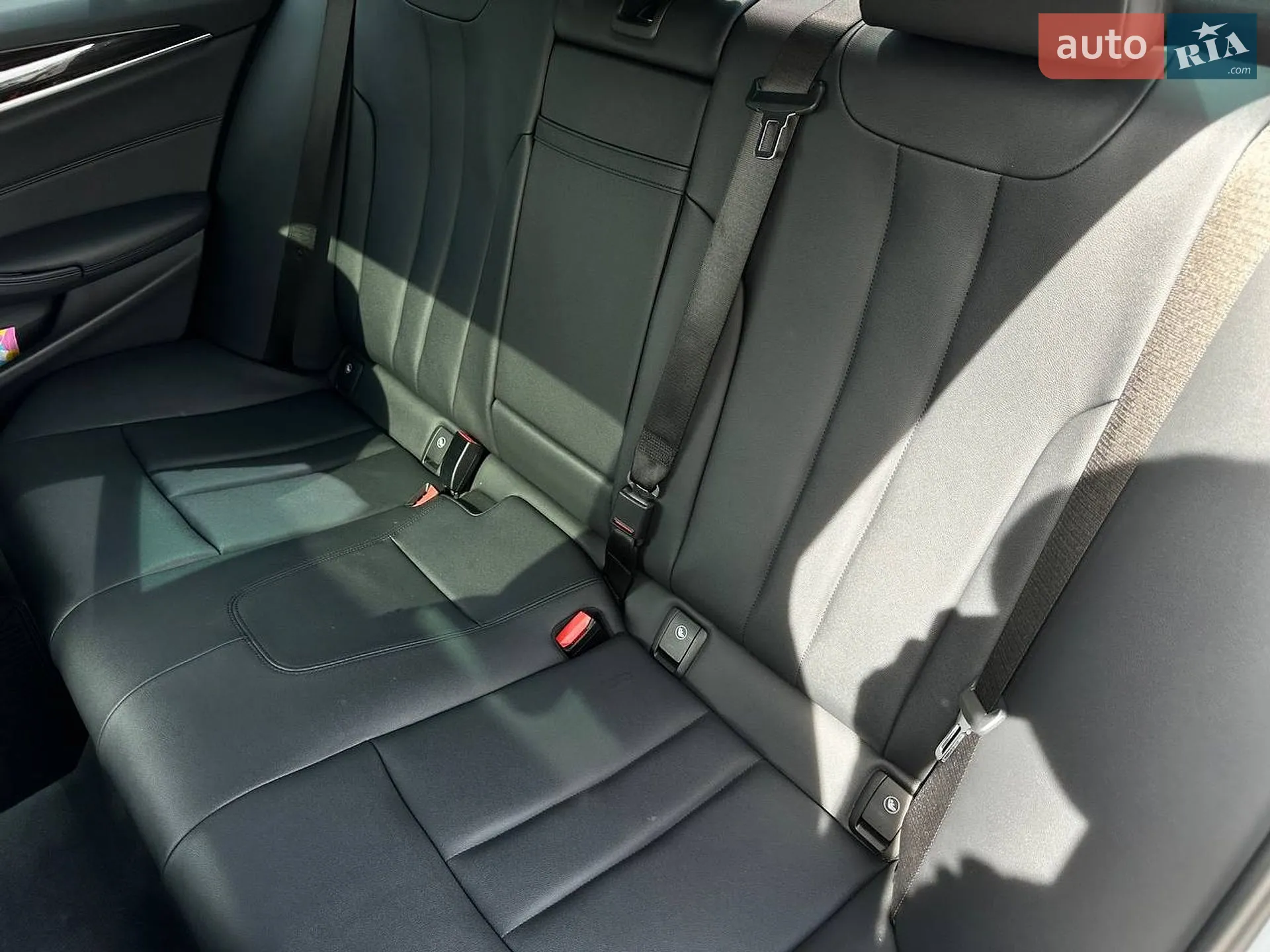 2018 BMW 5er - мініатюра 23