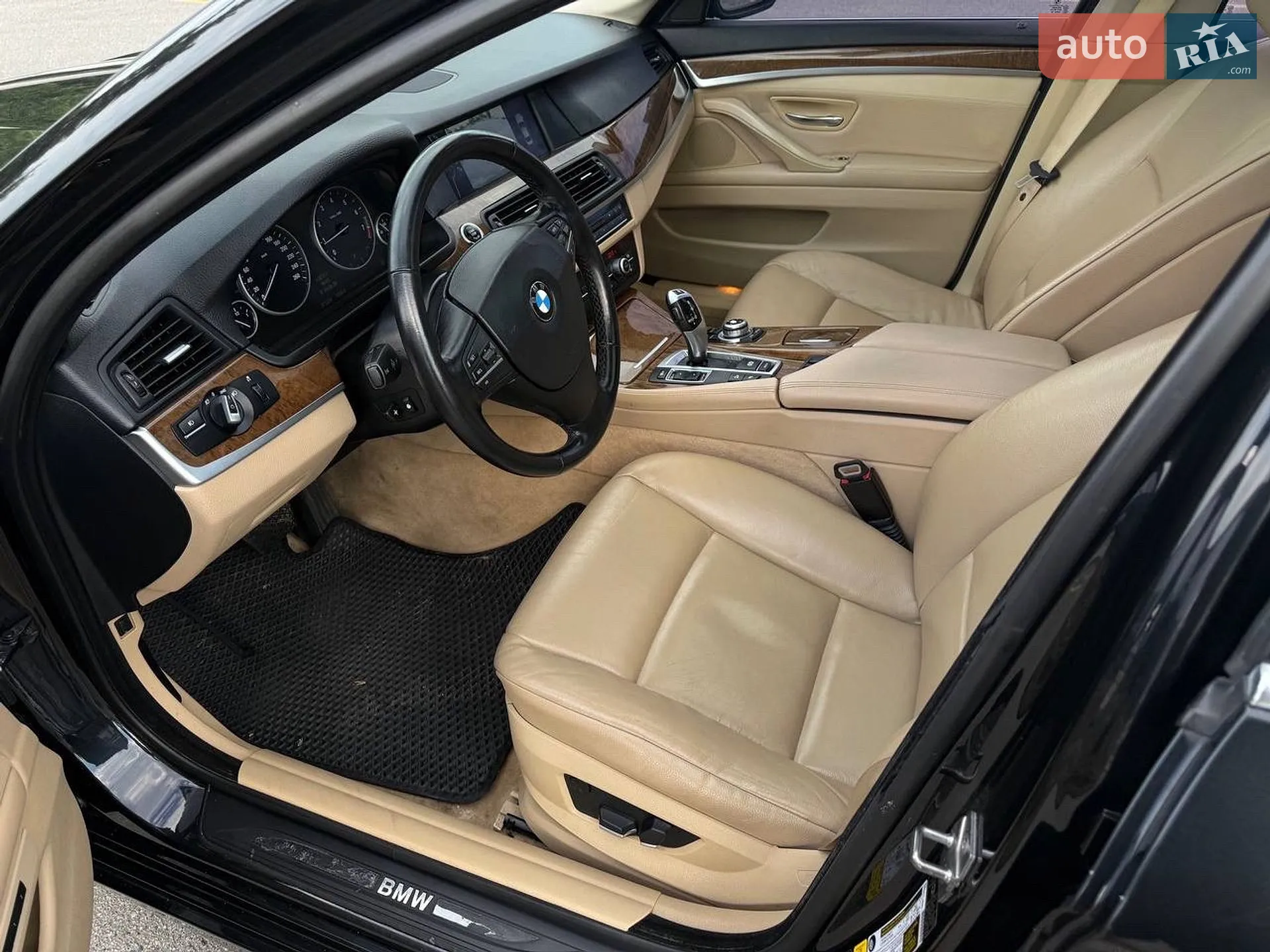 2011 BMW 5er - мініатюра 10
