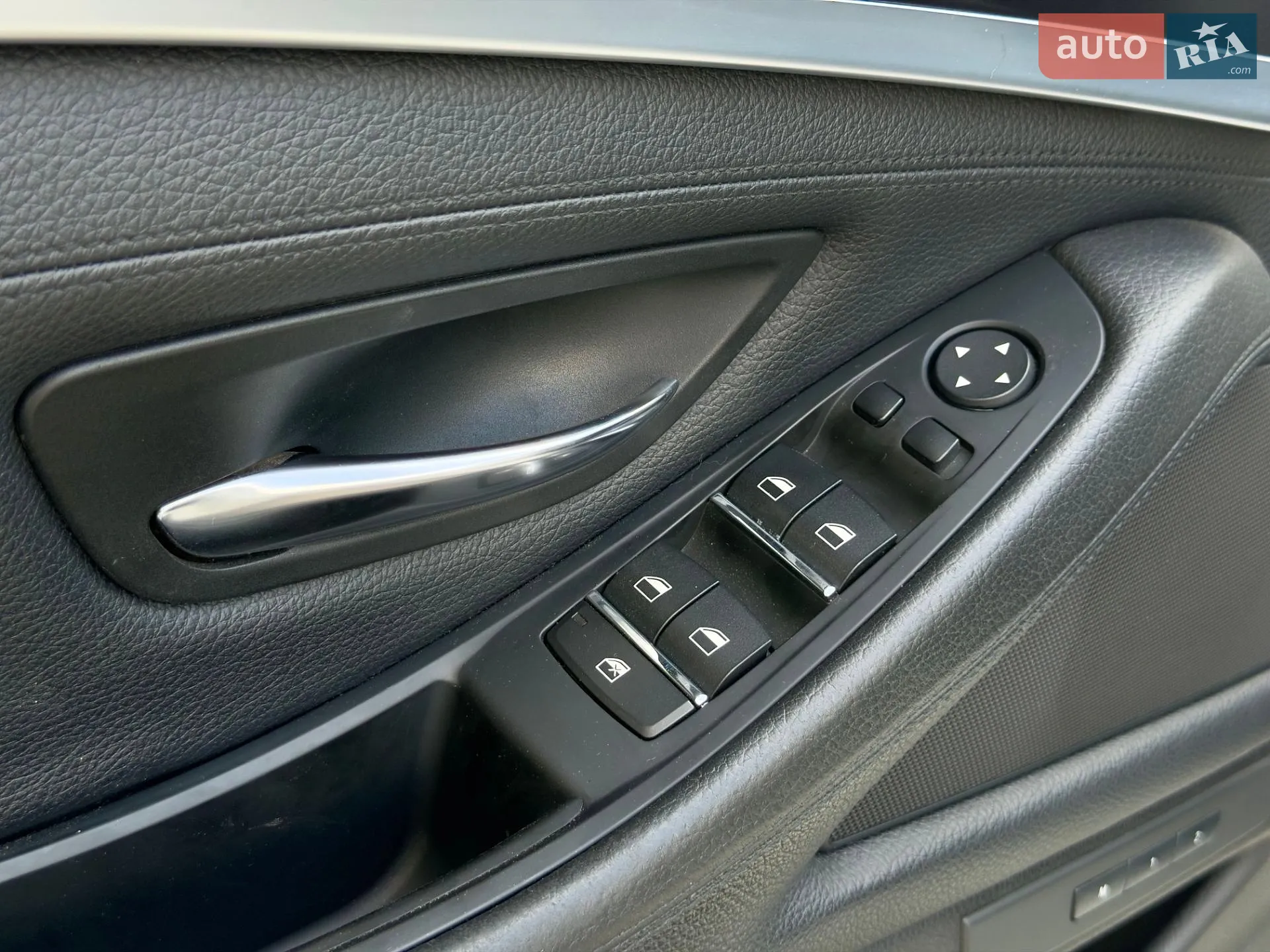 2013 BMW 5er - мініатюра 24