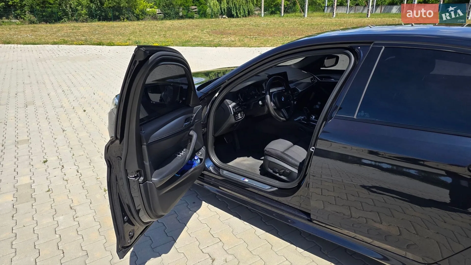 2017 BMW 5er - мініатюра 15