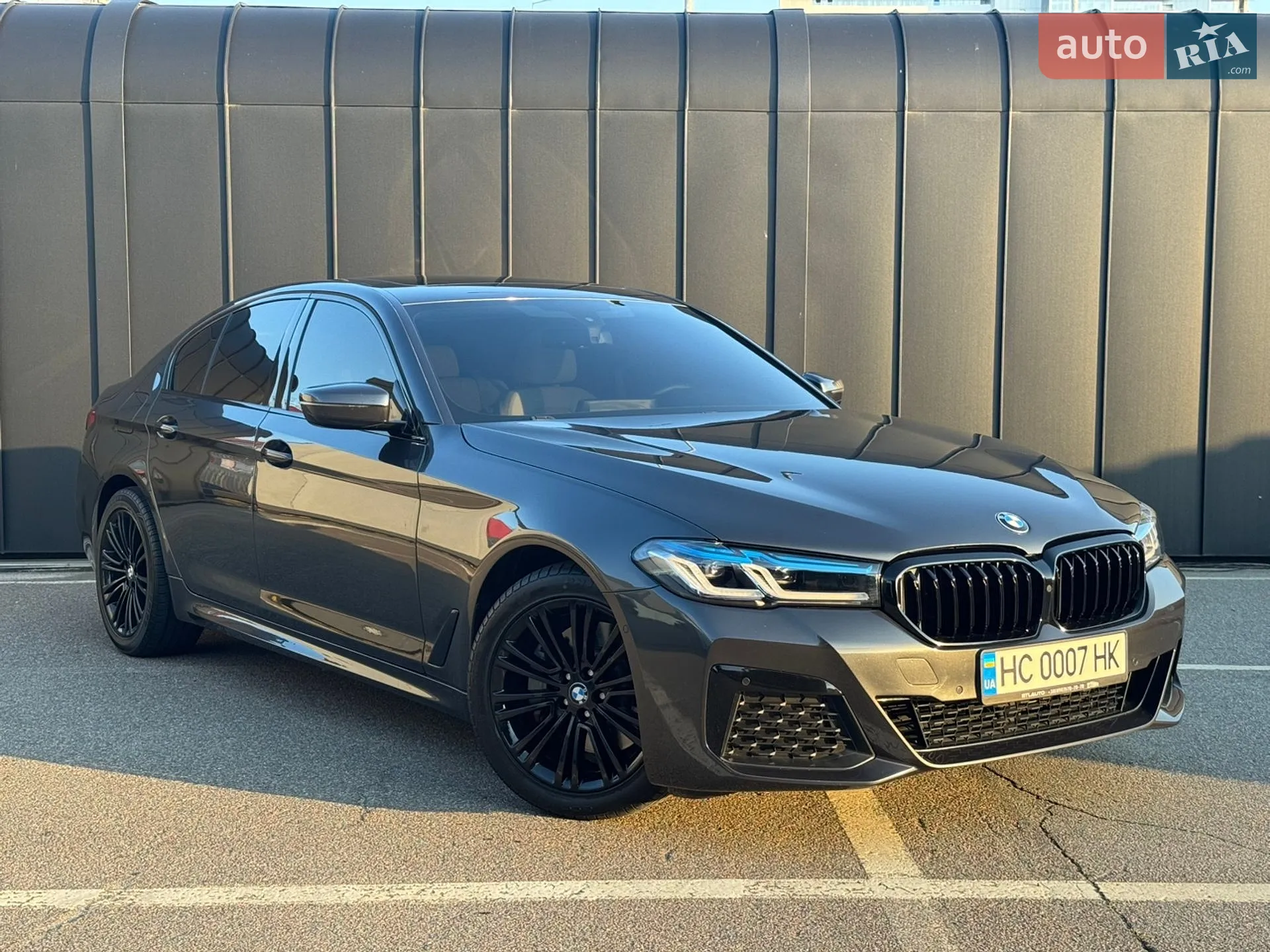 2017 BMW 5er - мініатюра 2