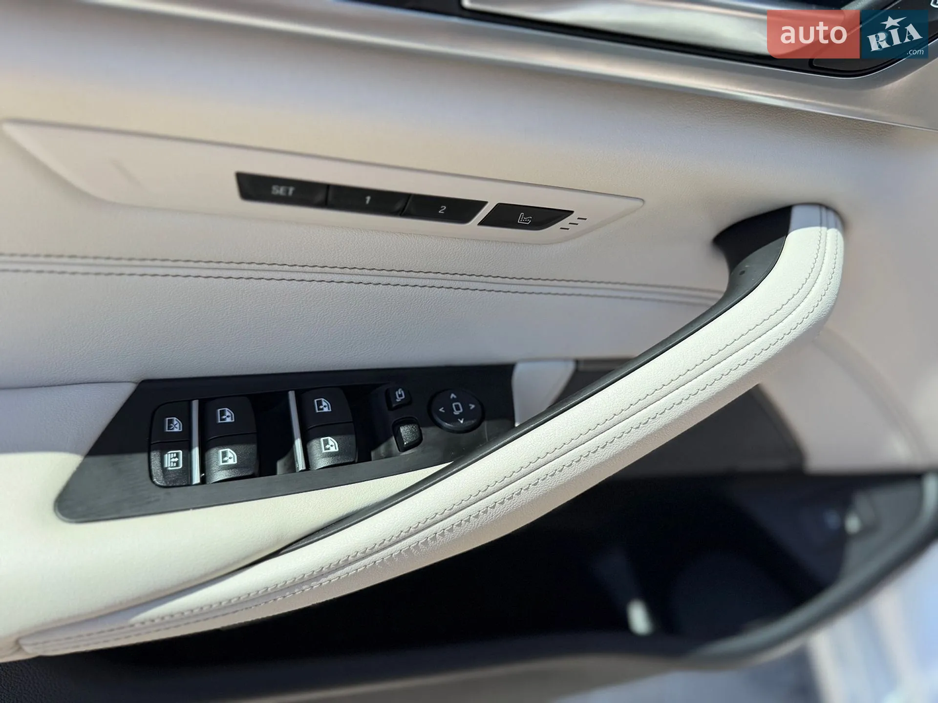 2020 BMW 5er - мініатюра 15