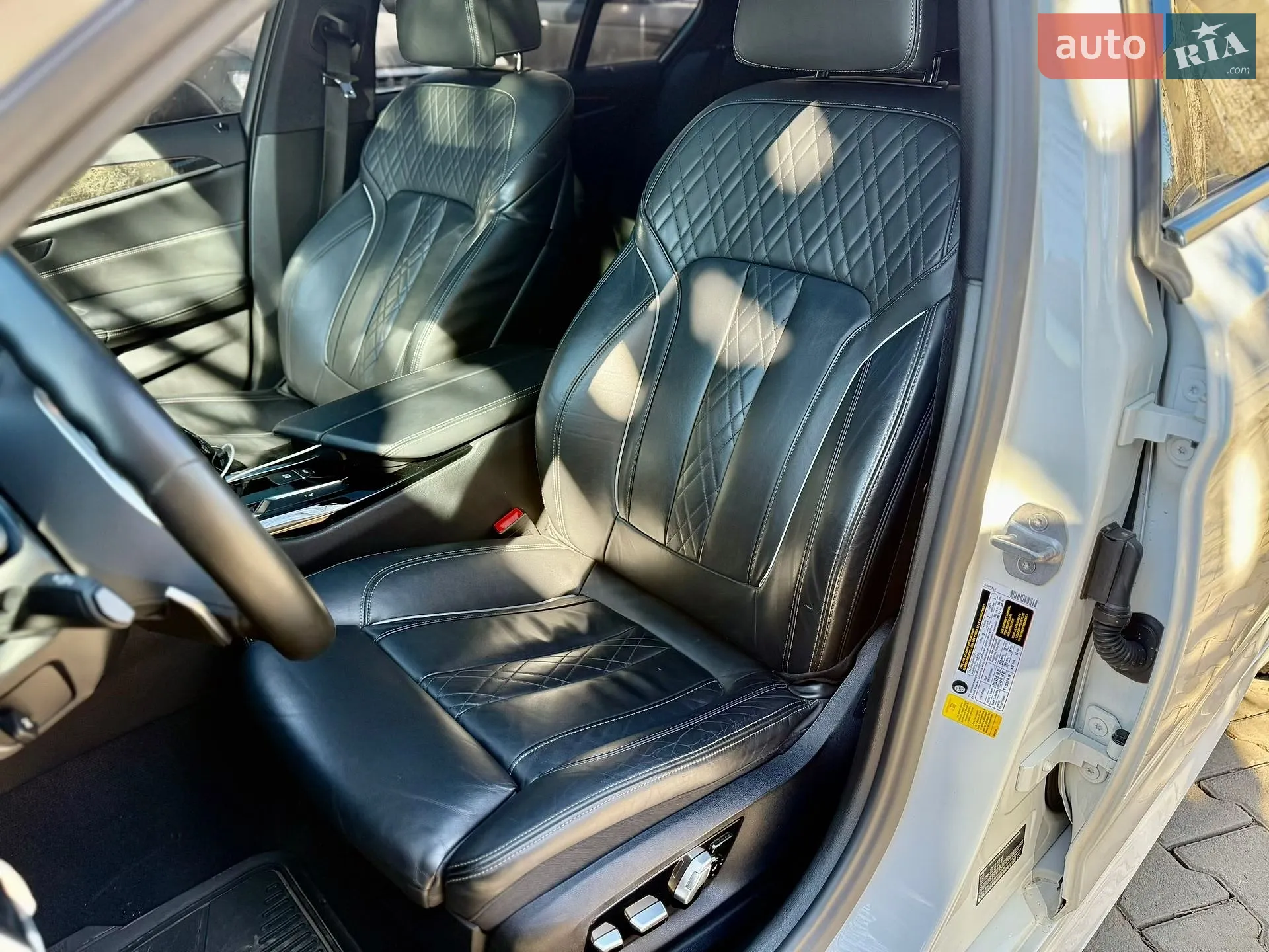 2017 BMW 5er - мініатюра 6