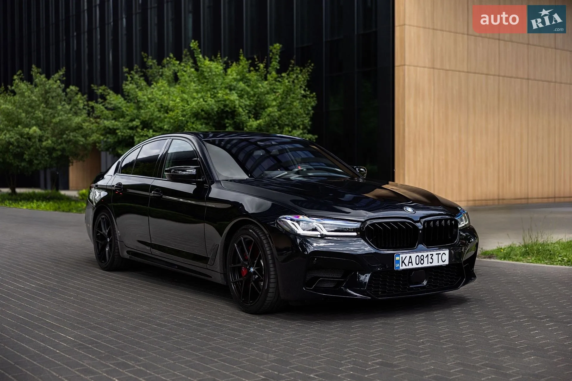 2017 BMW 5er - мініатюра 2