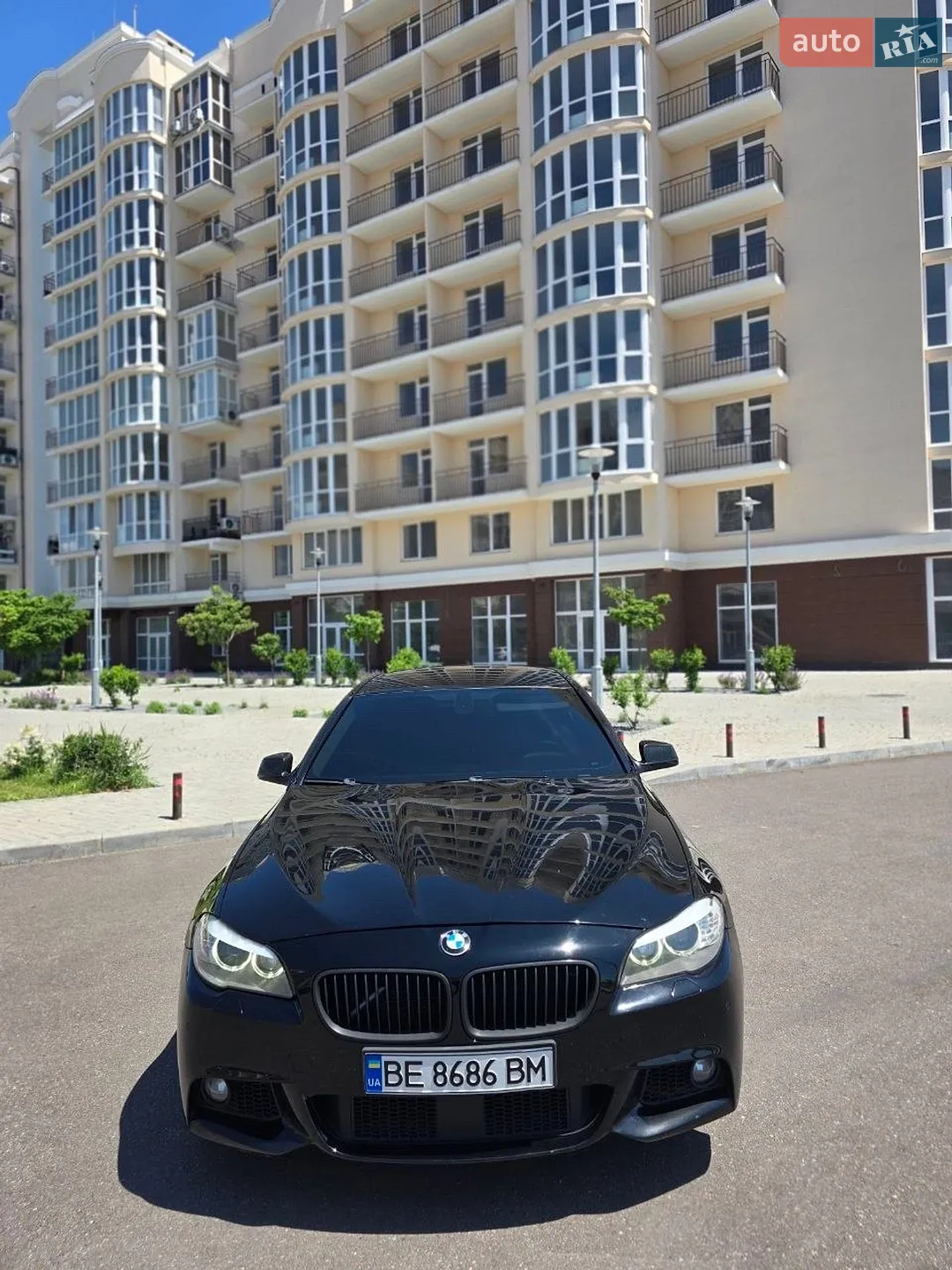 2011 BMW 5er - мініатюра 2