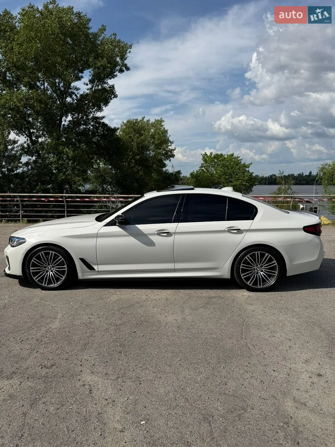 2017 BMW 5er - мініатюра 7