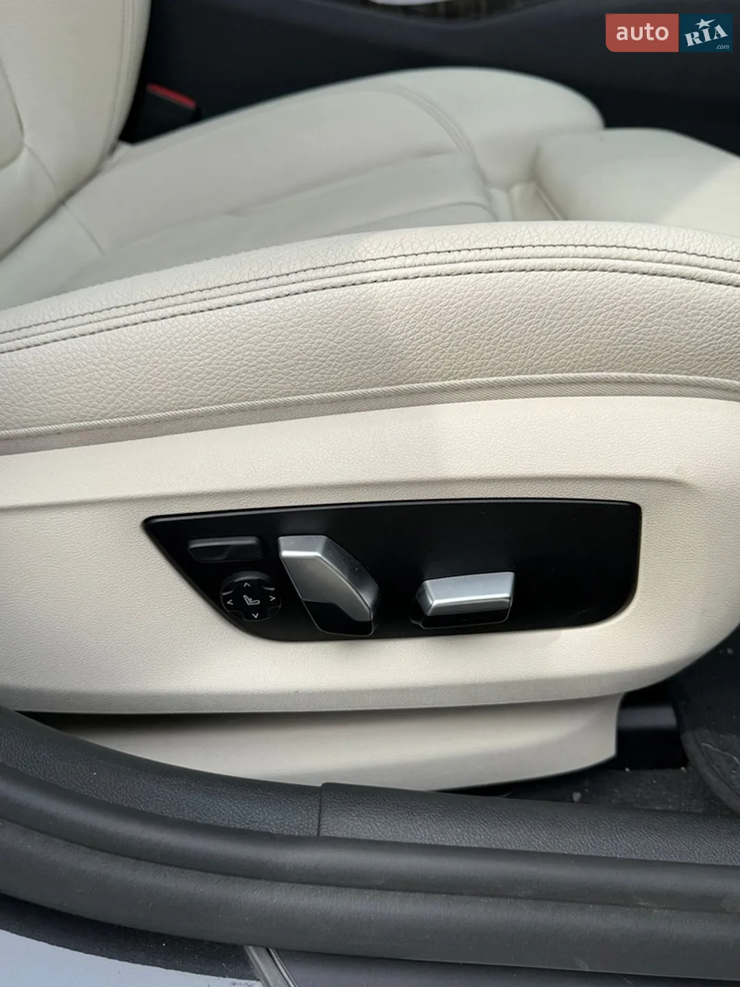 2017 BMW 5er - мініатюра 27