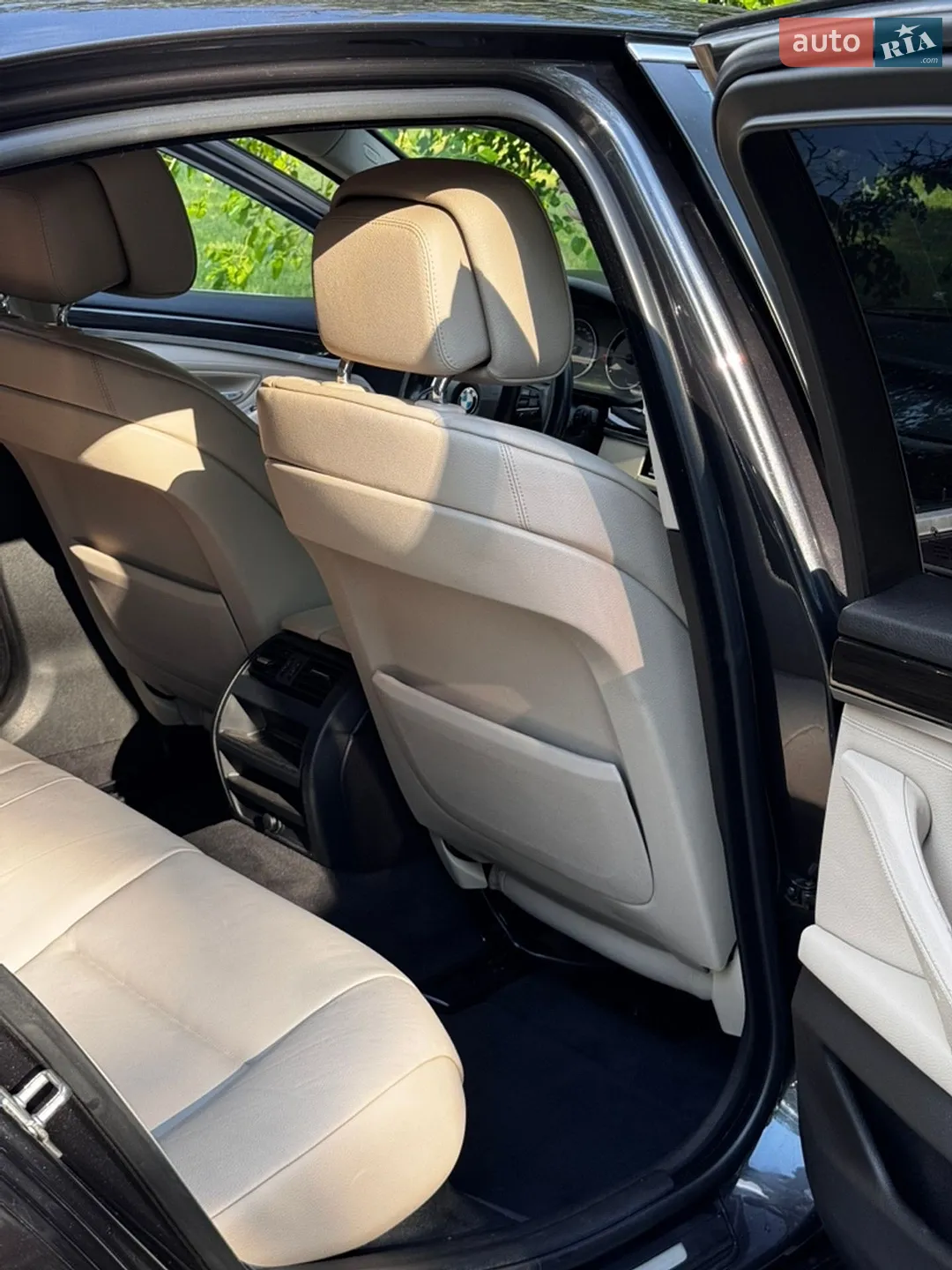 2011 BMW 5er - мініатюра 24