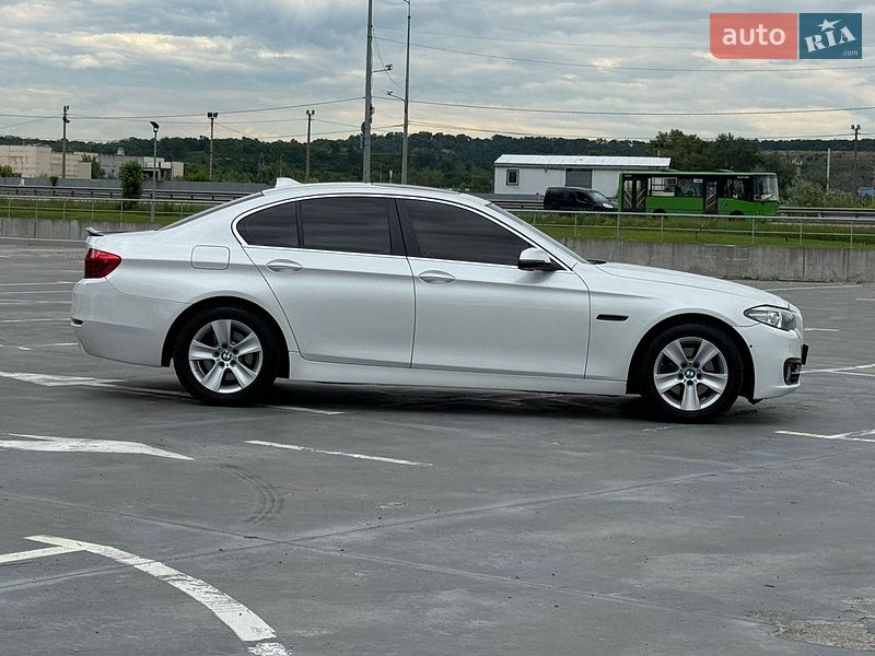 Седан BMW 5 Series 2015 в Киеве