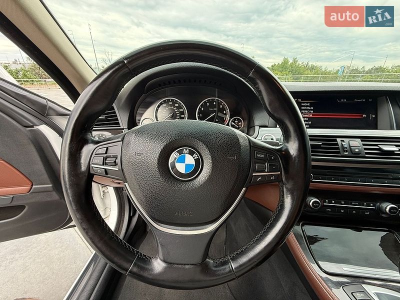 Седан BMW 5 Series 2015 в Киеве