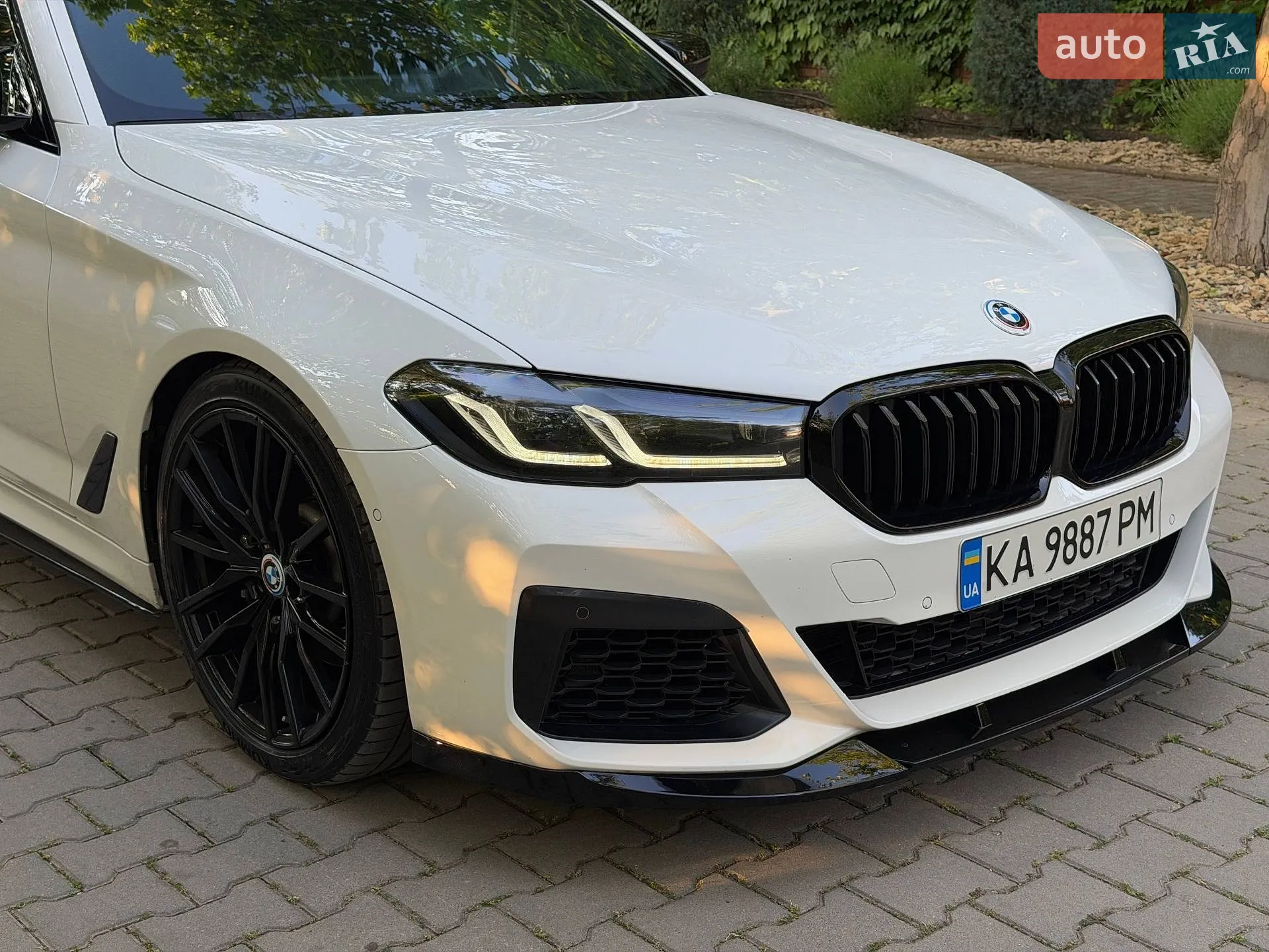 2017 BMW 5er - мініатюра 10