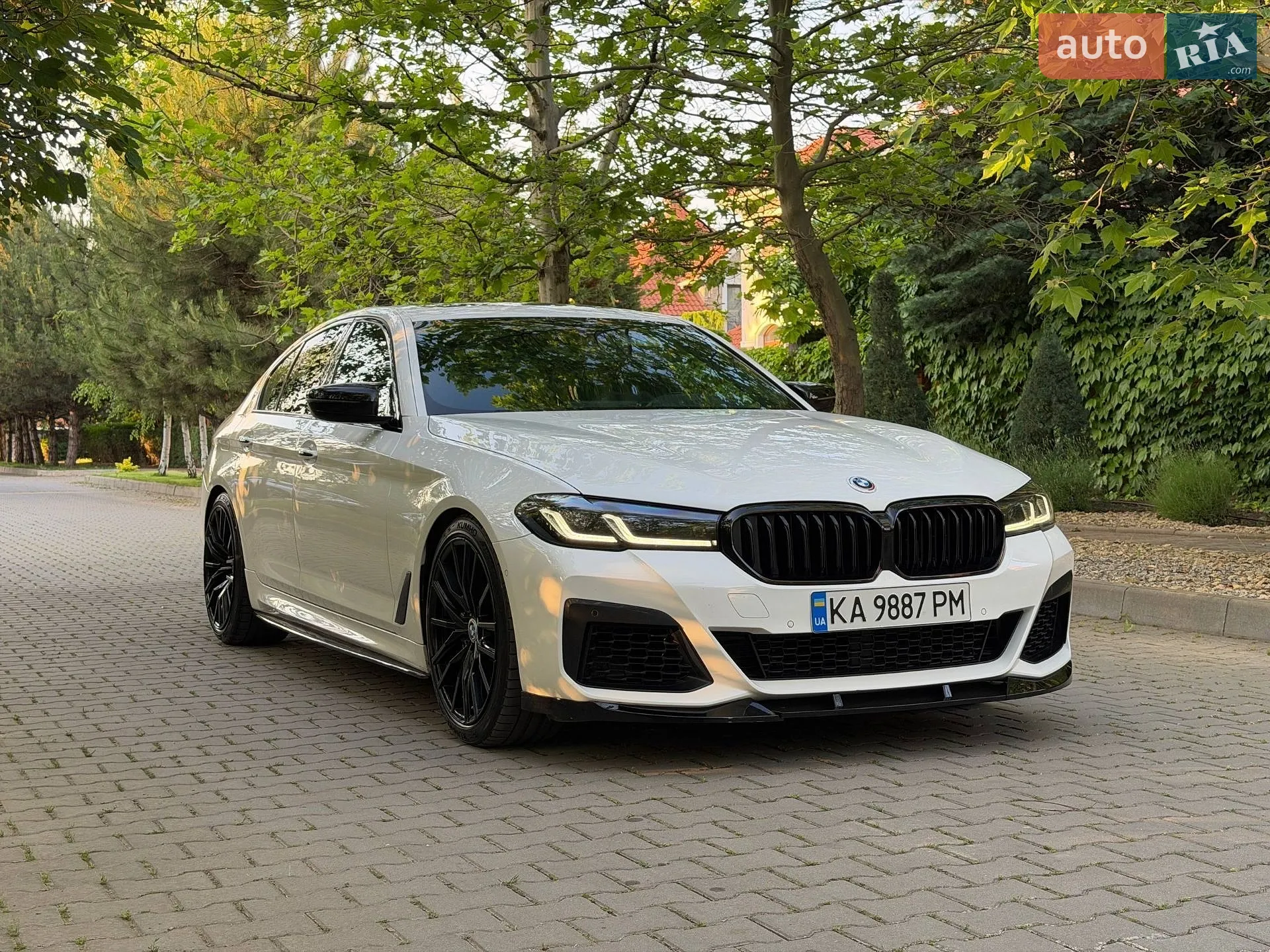 2017 BMW 5er - фото 1
