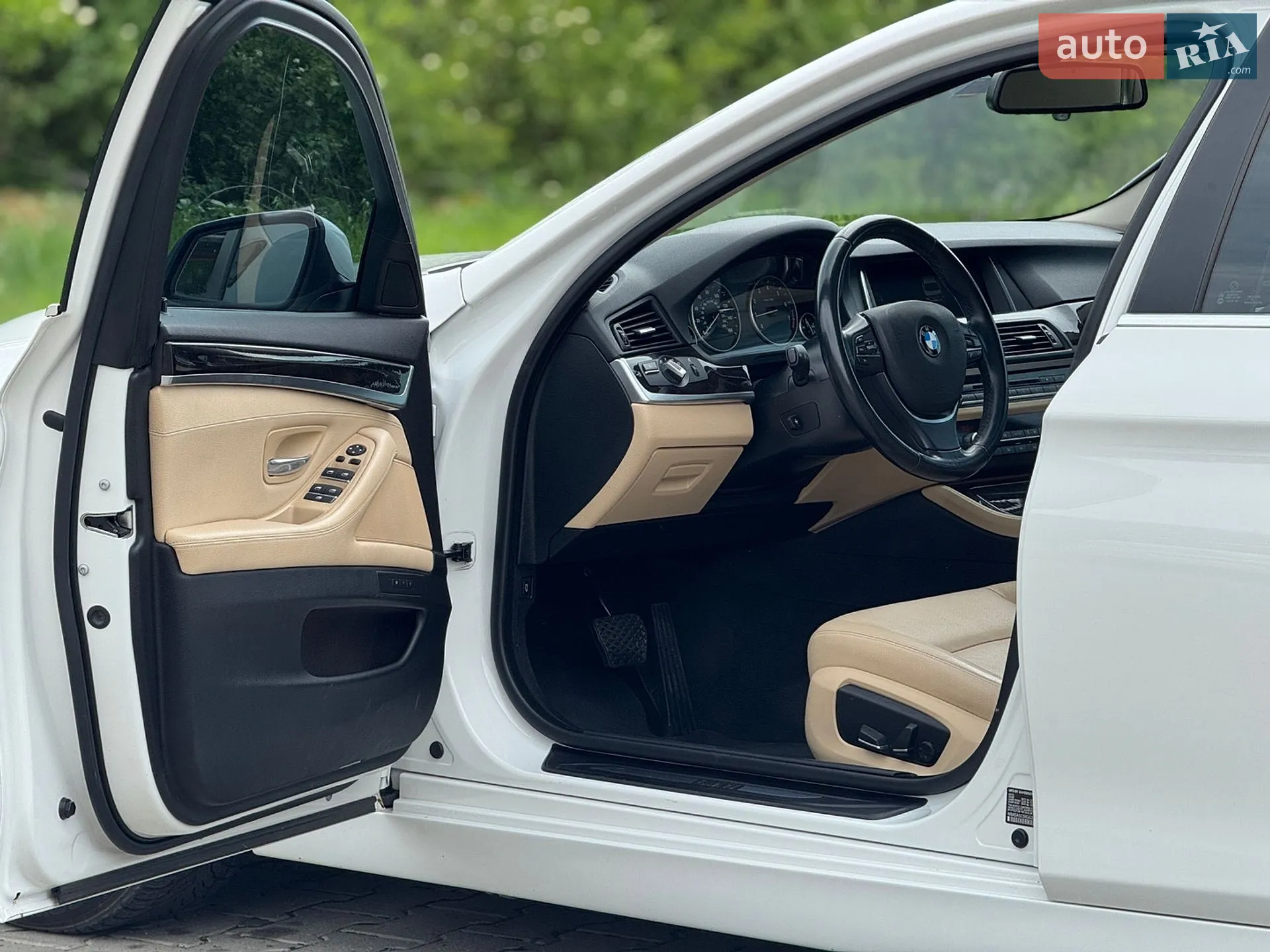2016 BMW 5er - мініатюра 30