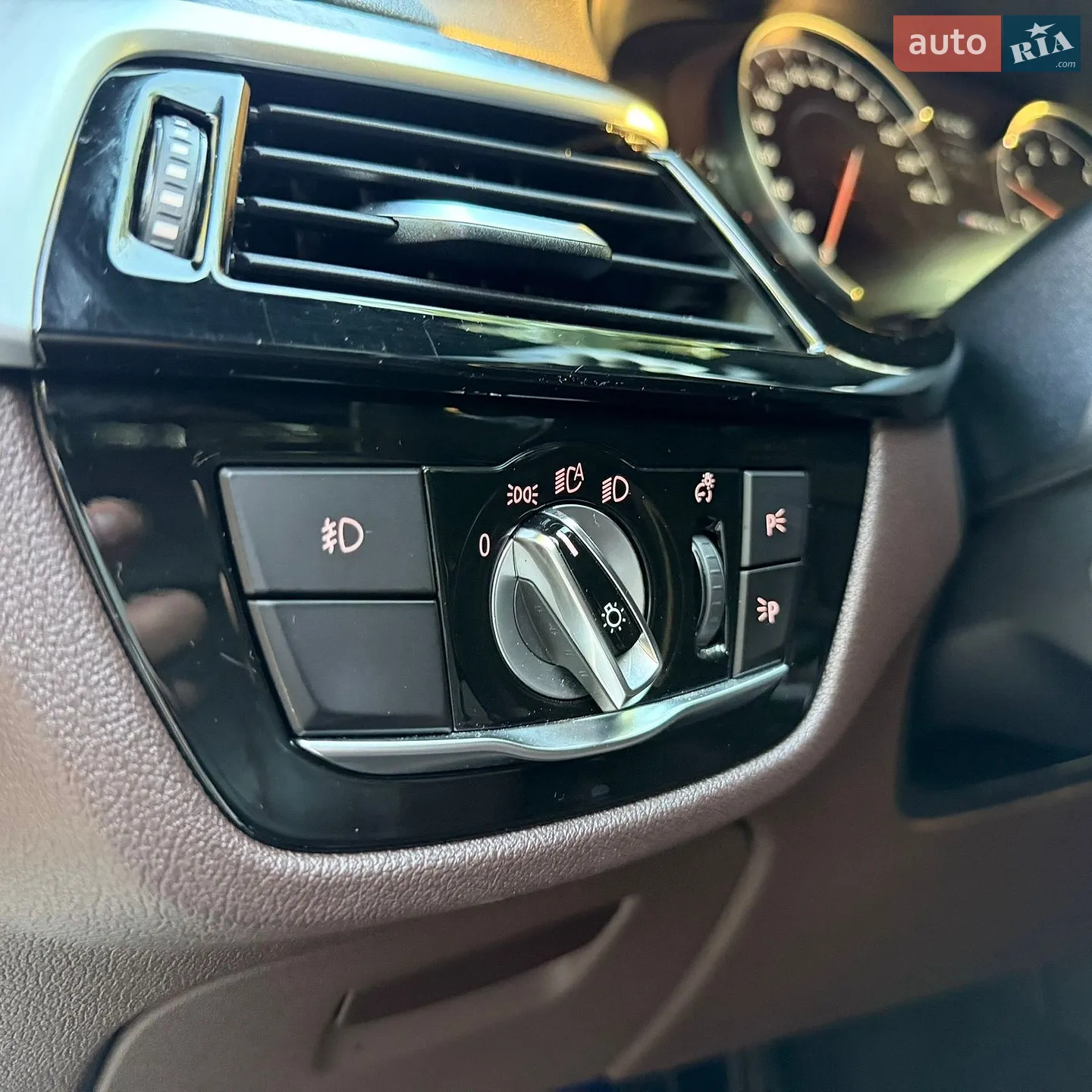 2017 BMW 5er - мініатюра 13