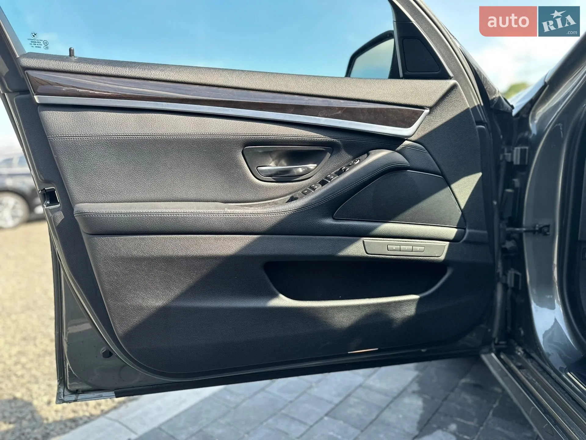 2014 BMW 5er - мініатюра 11