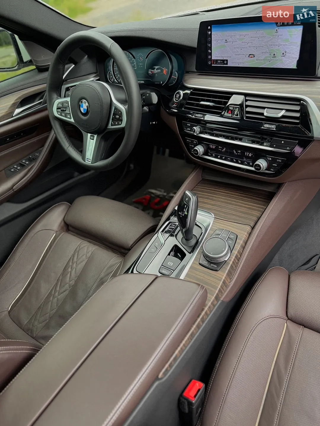 2017 BMW 5er - мініатюра 31