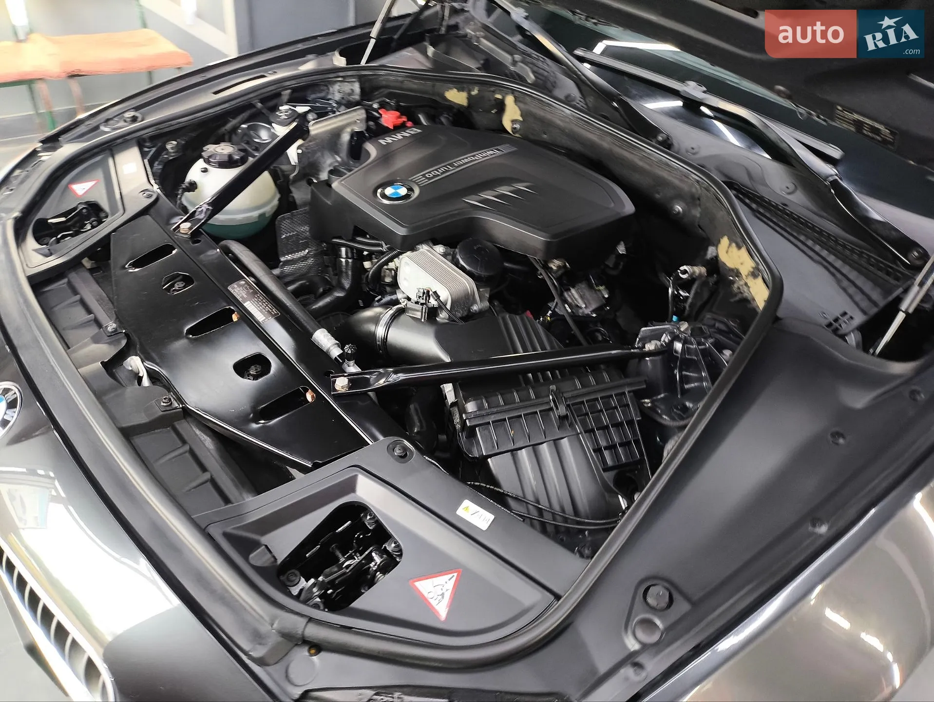2011 BMW 5er - мініатюра 42
