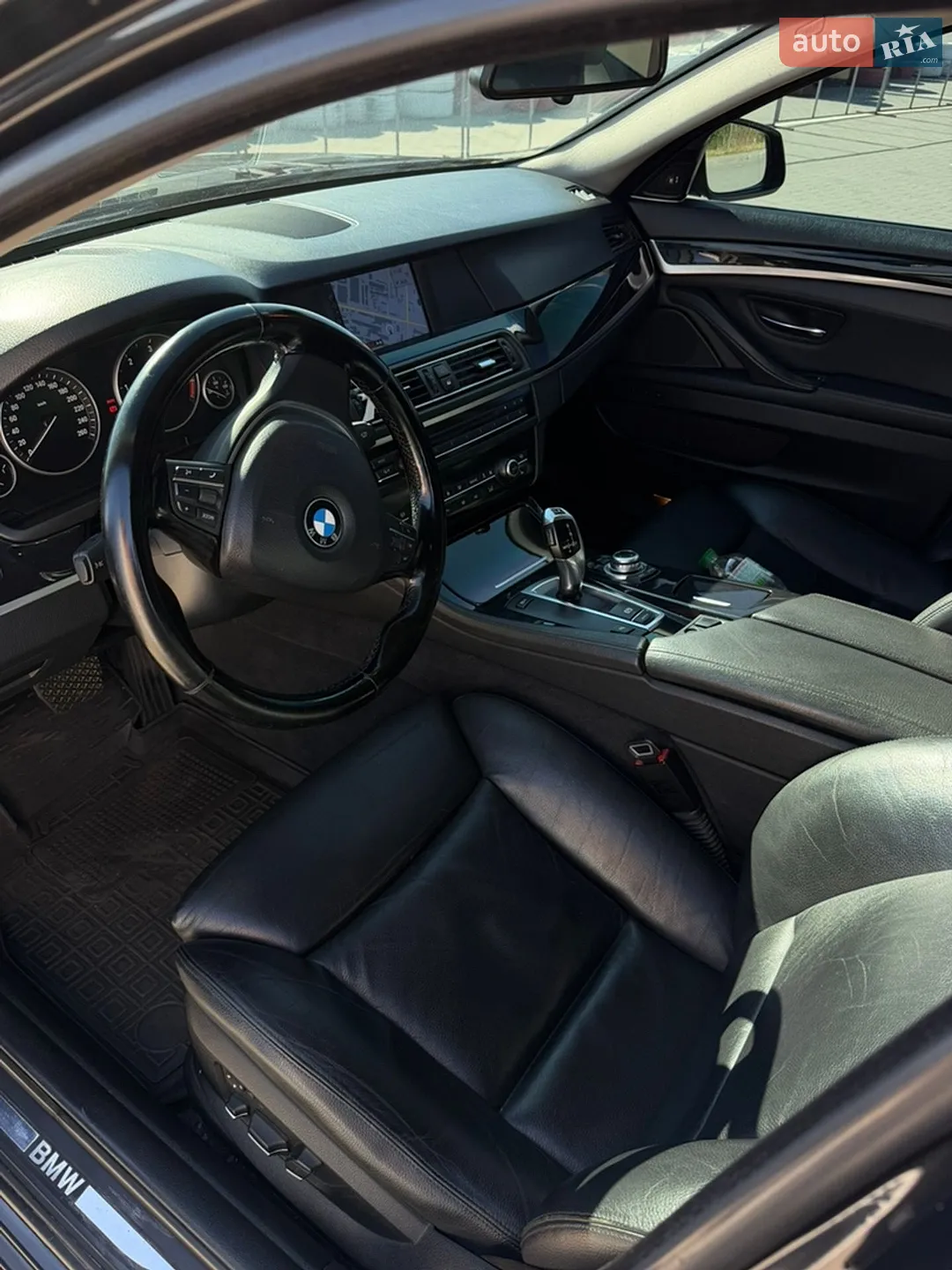 2010 BMW 5er - мініатюра 12