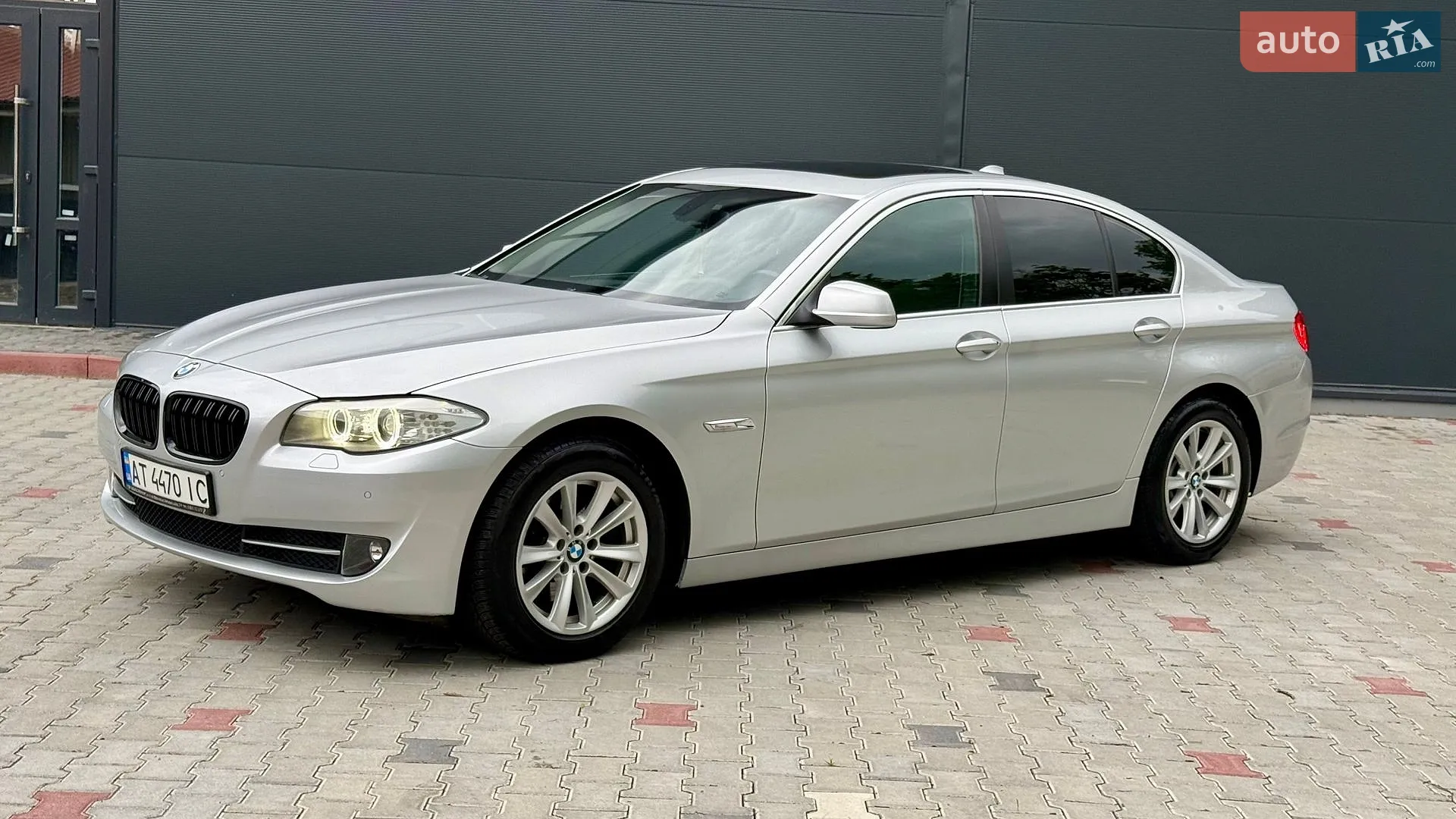 2011 BMW 5er - мініатюра 16